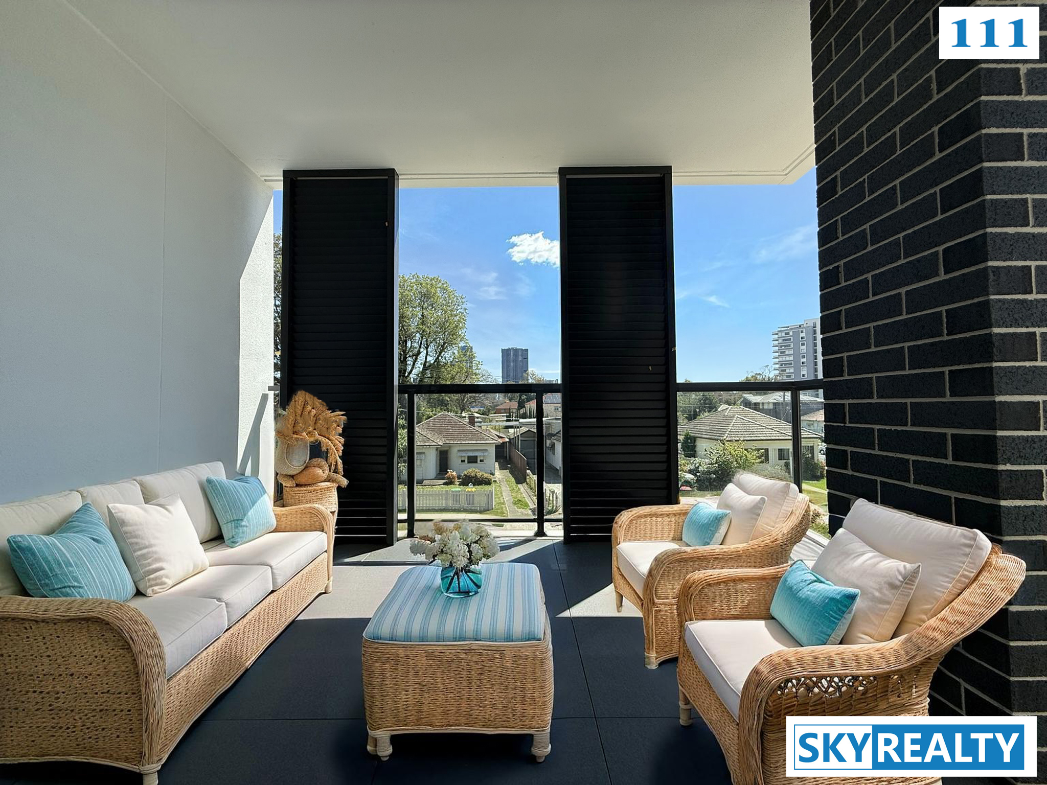 Corner Position | North/West Aspect | Sunlit & Private Living