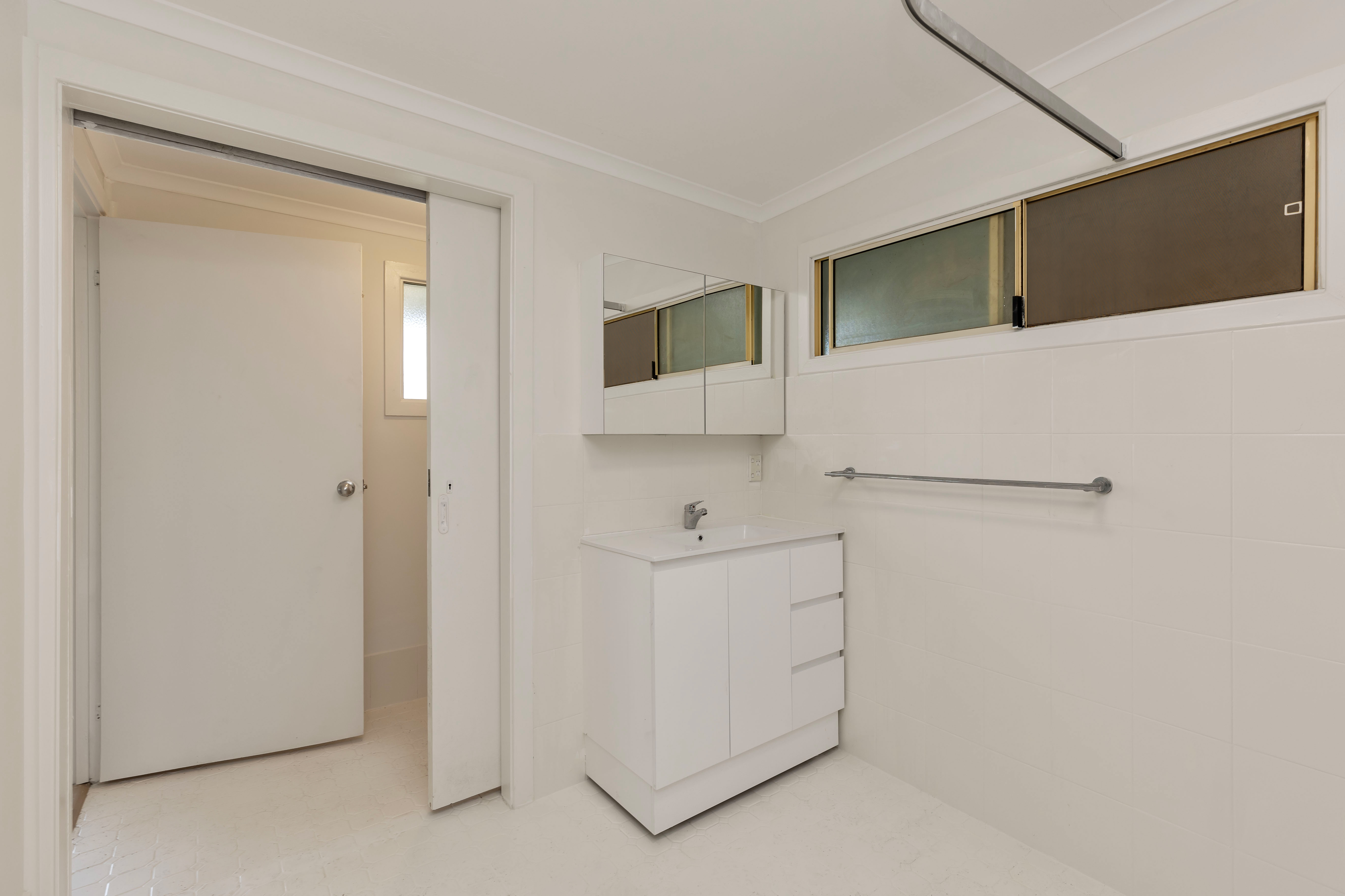 168 Camp Street - Main View 16
