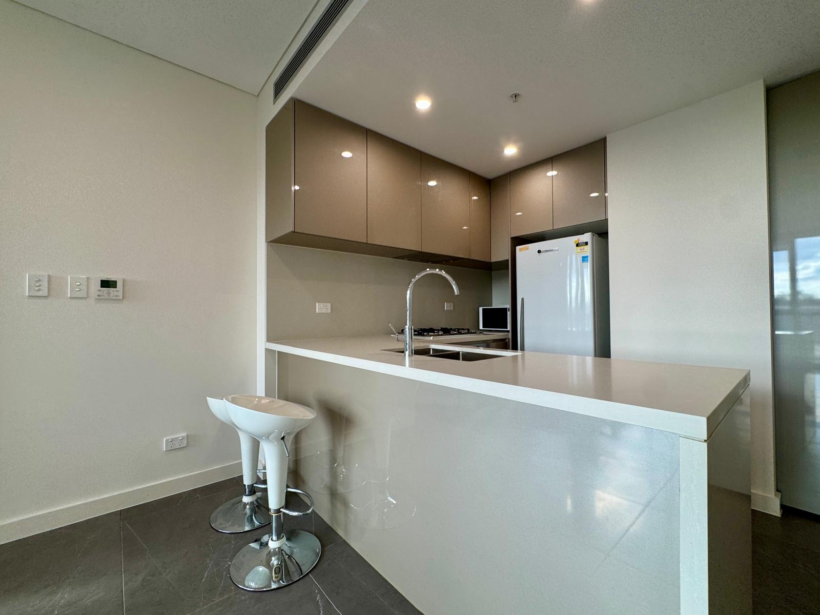 701 c / 101 Waterloo Road - Main View 5