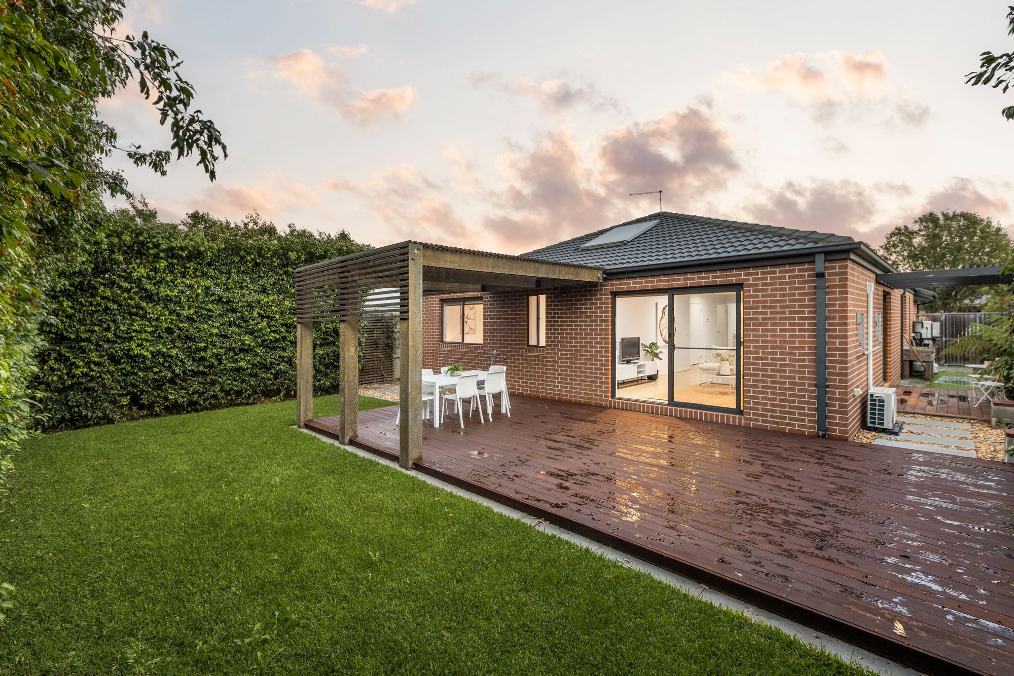 Listing image for 21 Mallacoota Crescent, ARMSTRONG CREEK  VIC  3217