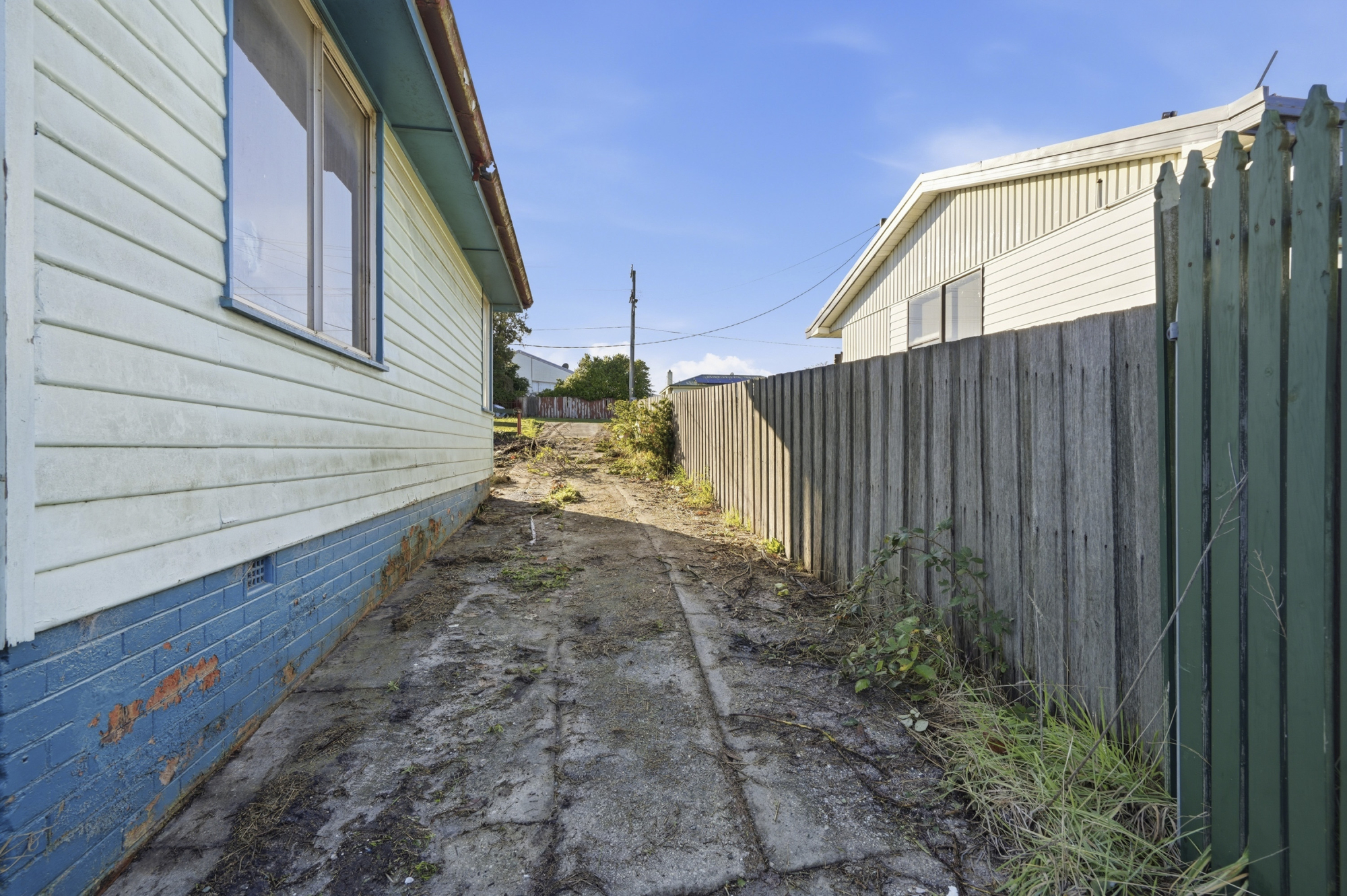81 Friend Street, George Town