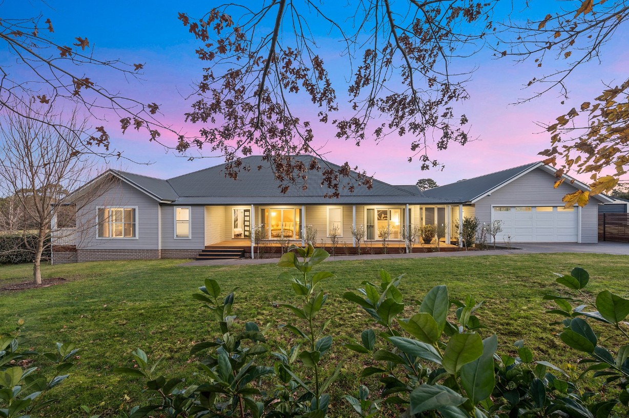 51 Middle Road