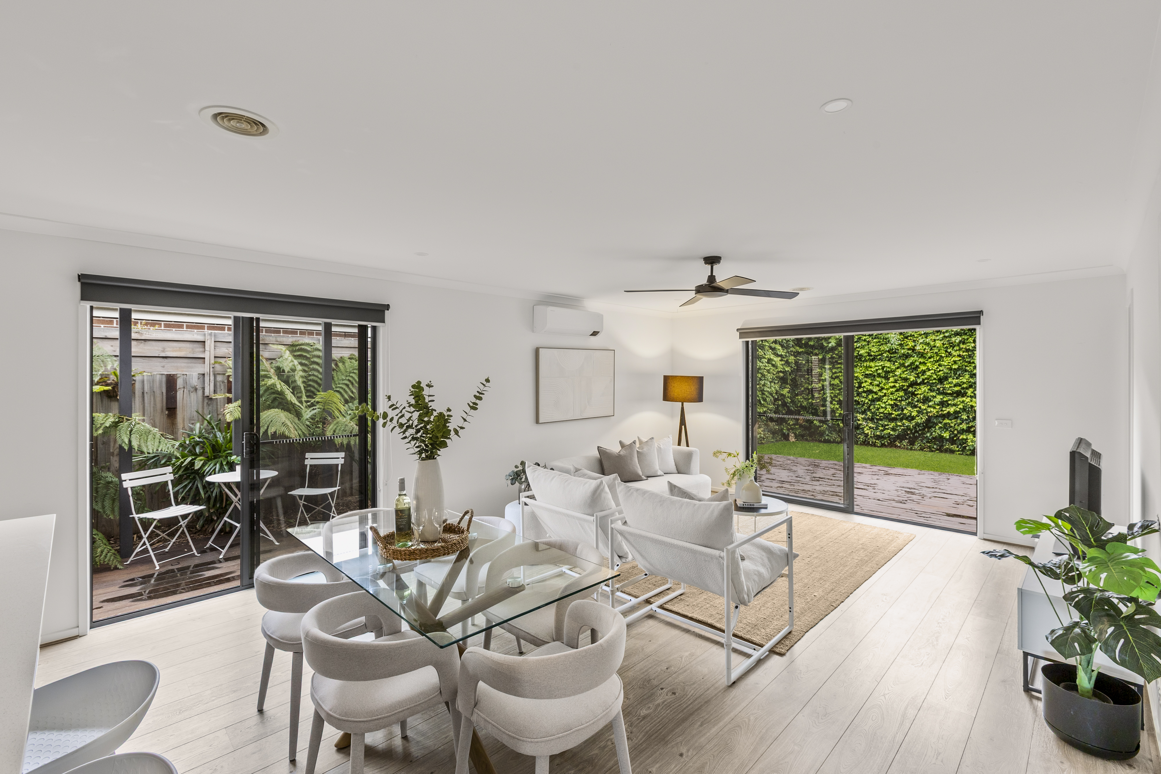 Listing image for 21 Mallacoota Crescent, ARMSTRONG CREEK  VIC  3217