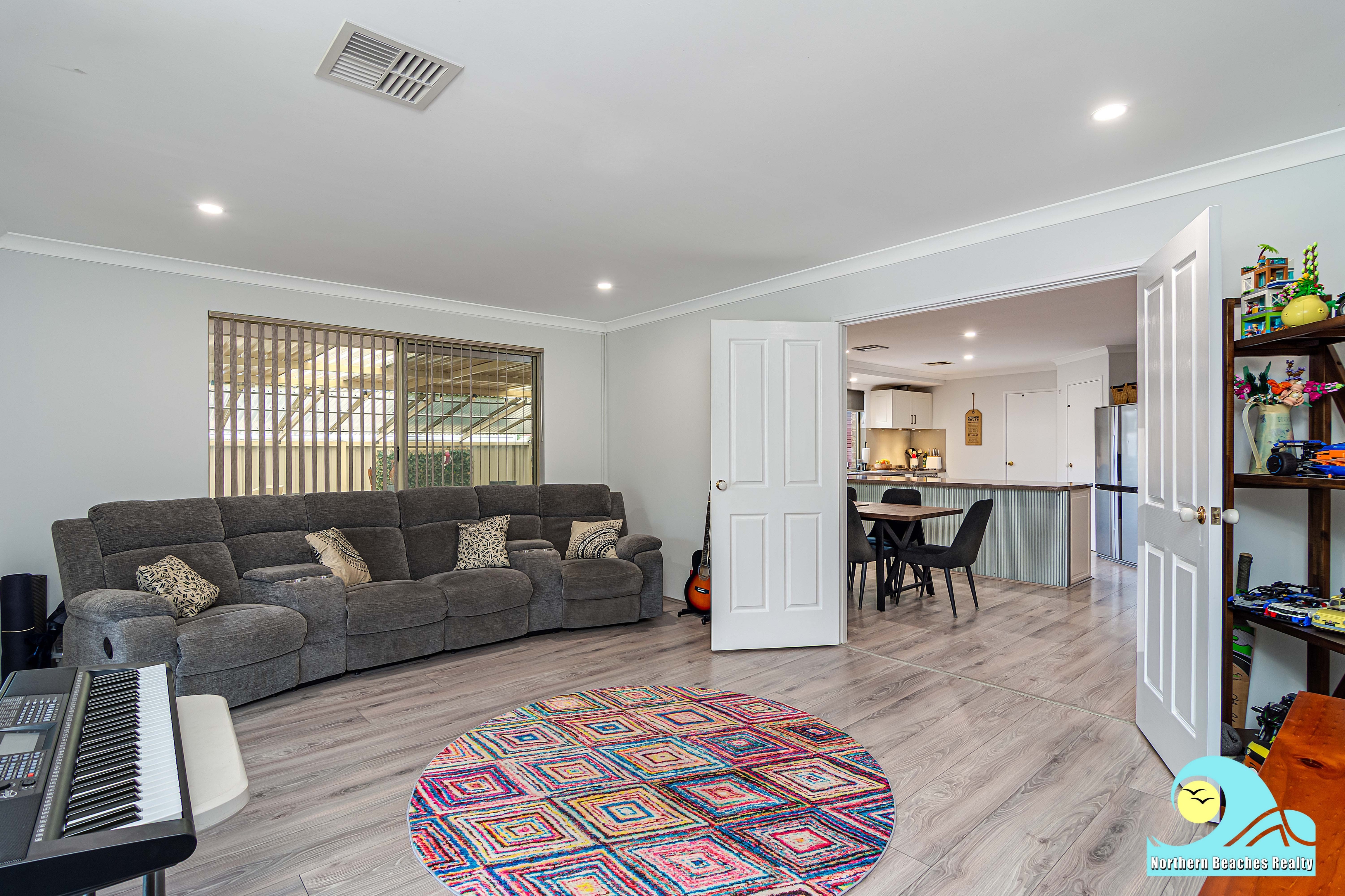6 Mousehole Crescent, Yanchep