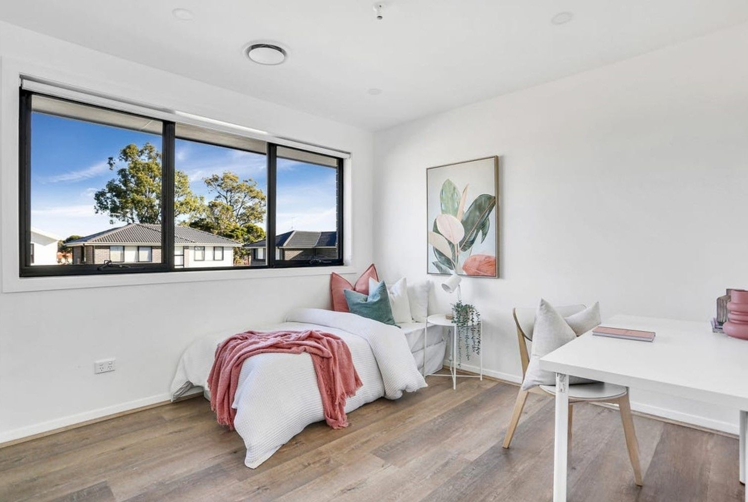 Stunning 3 Bedroom Townhouse in Marsden Park - Must See!