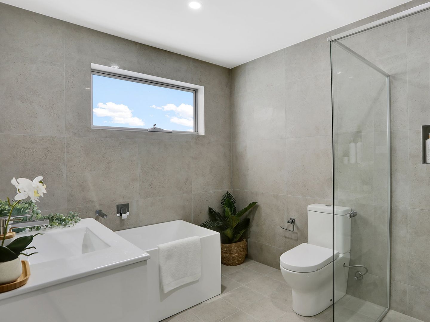 Stunning 3 Bedroom Townhouse in Marsden Park - Must See!