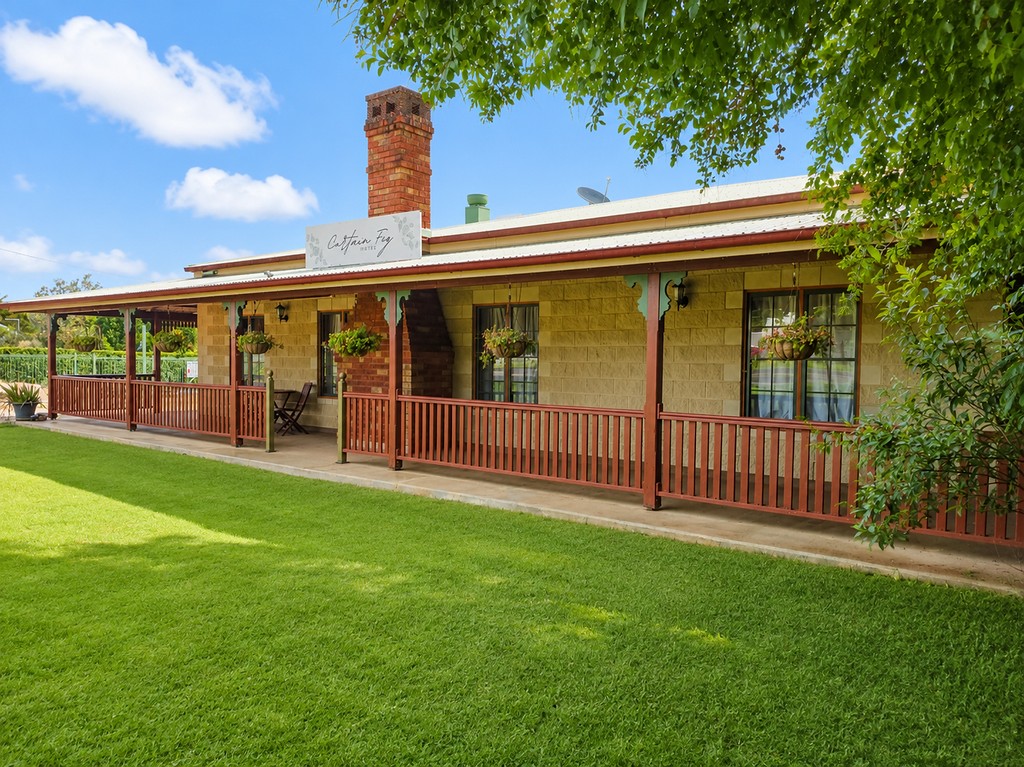 28 Gillies Range Road, Yungaburra