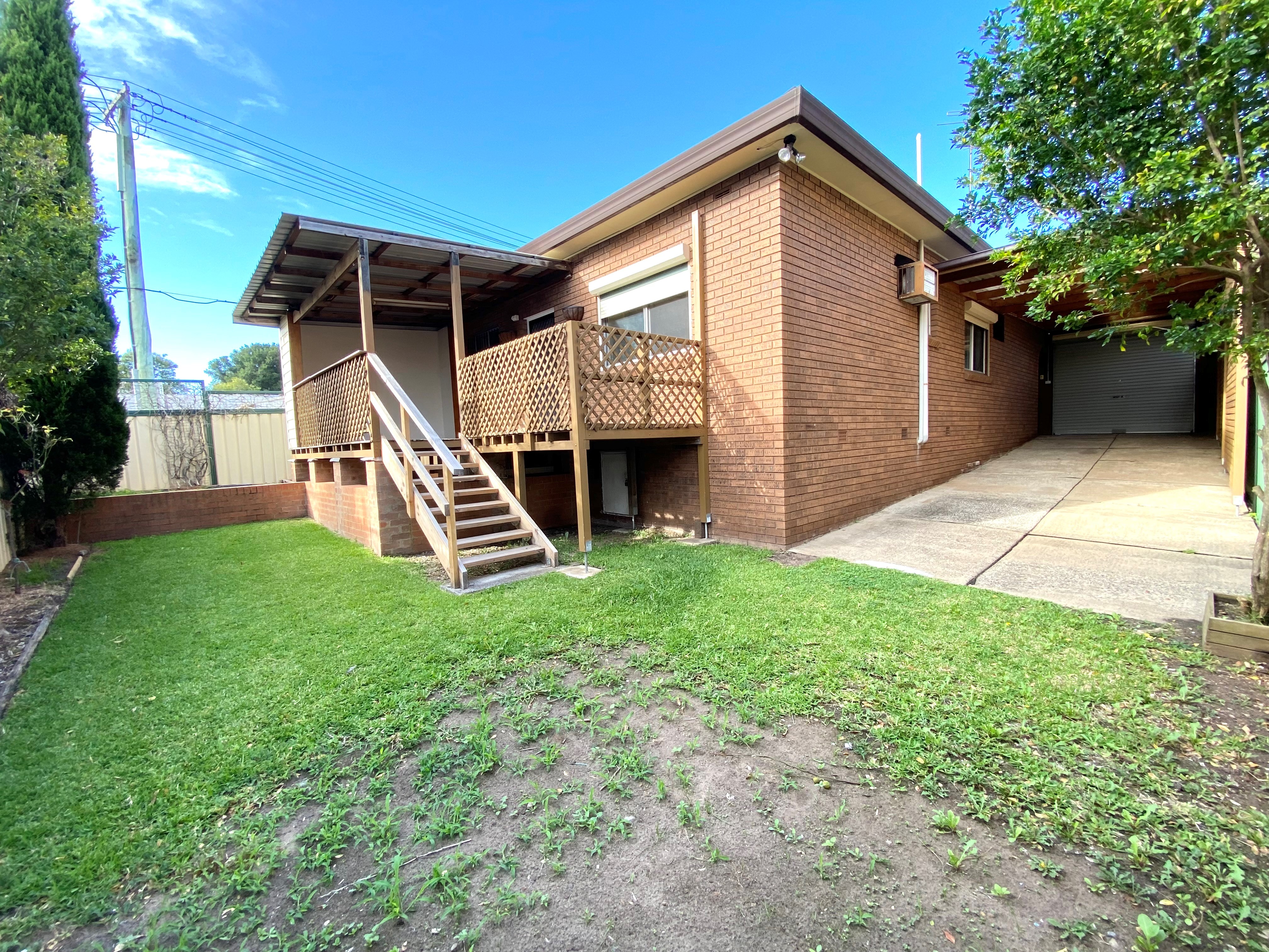 98 Remly Street, Roselands