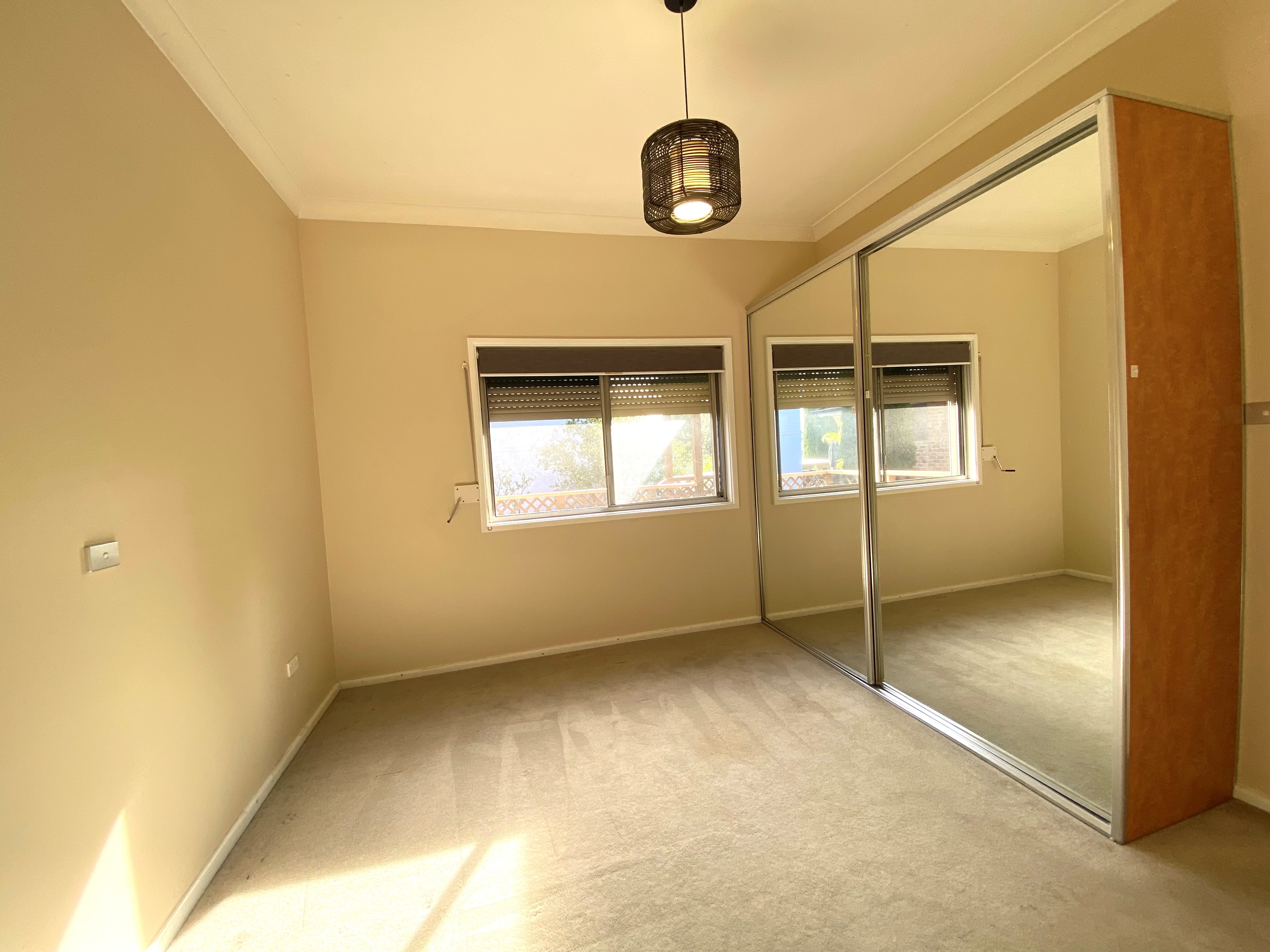 98 Remly Street, Roselands