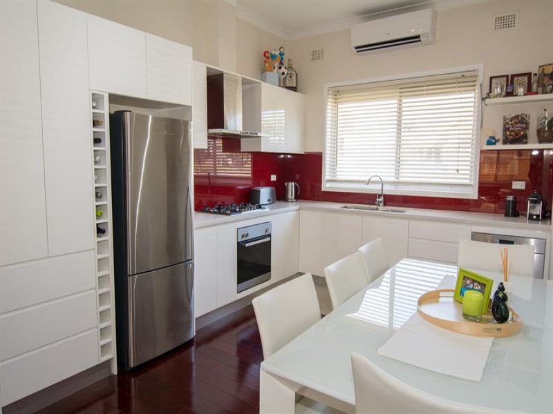 98 Remly Street, Roselands