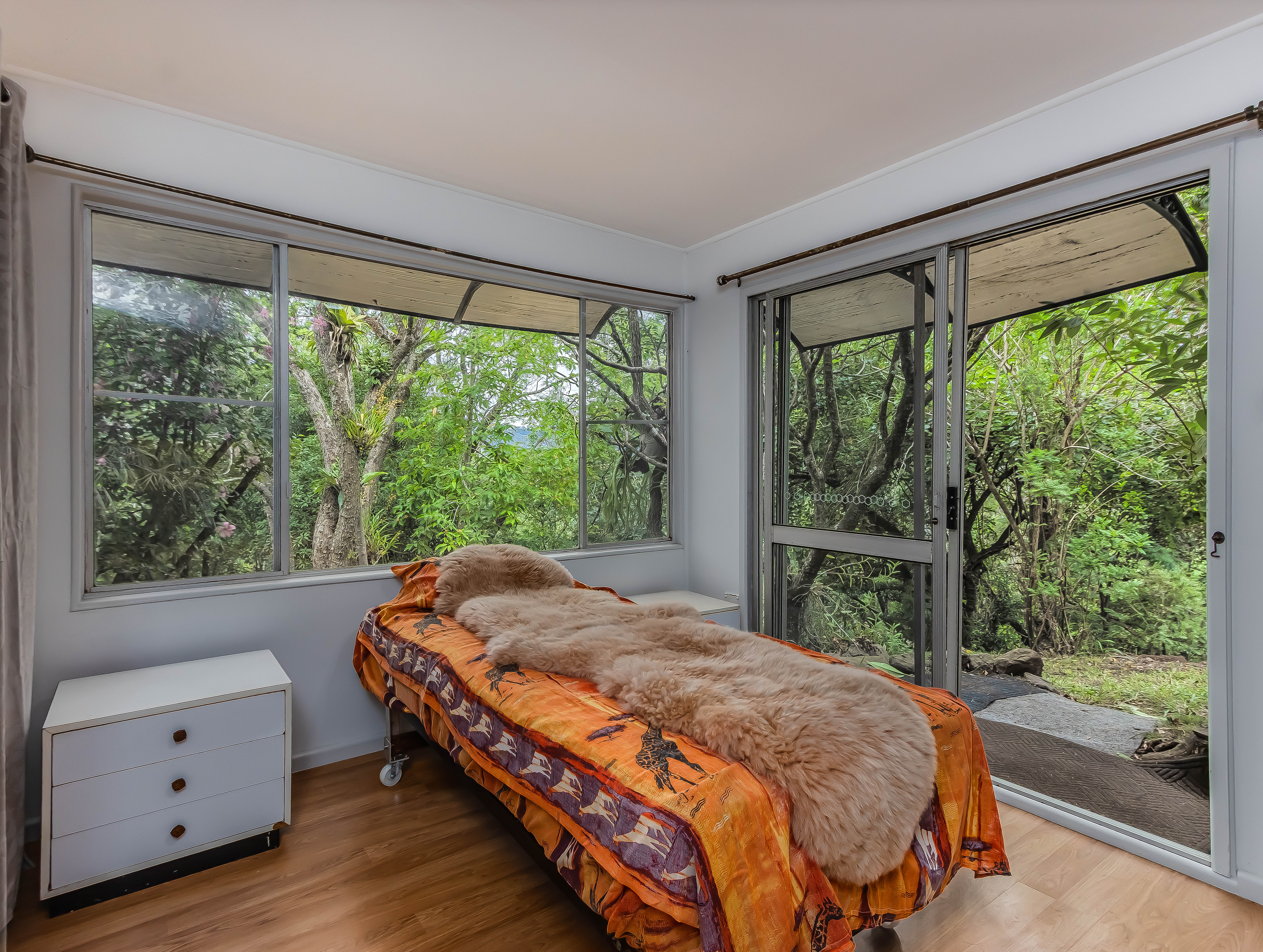 115 / 265 MARTIN ROAD, Larnook