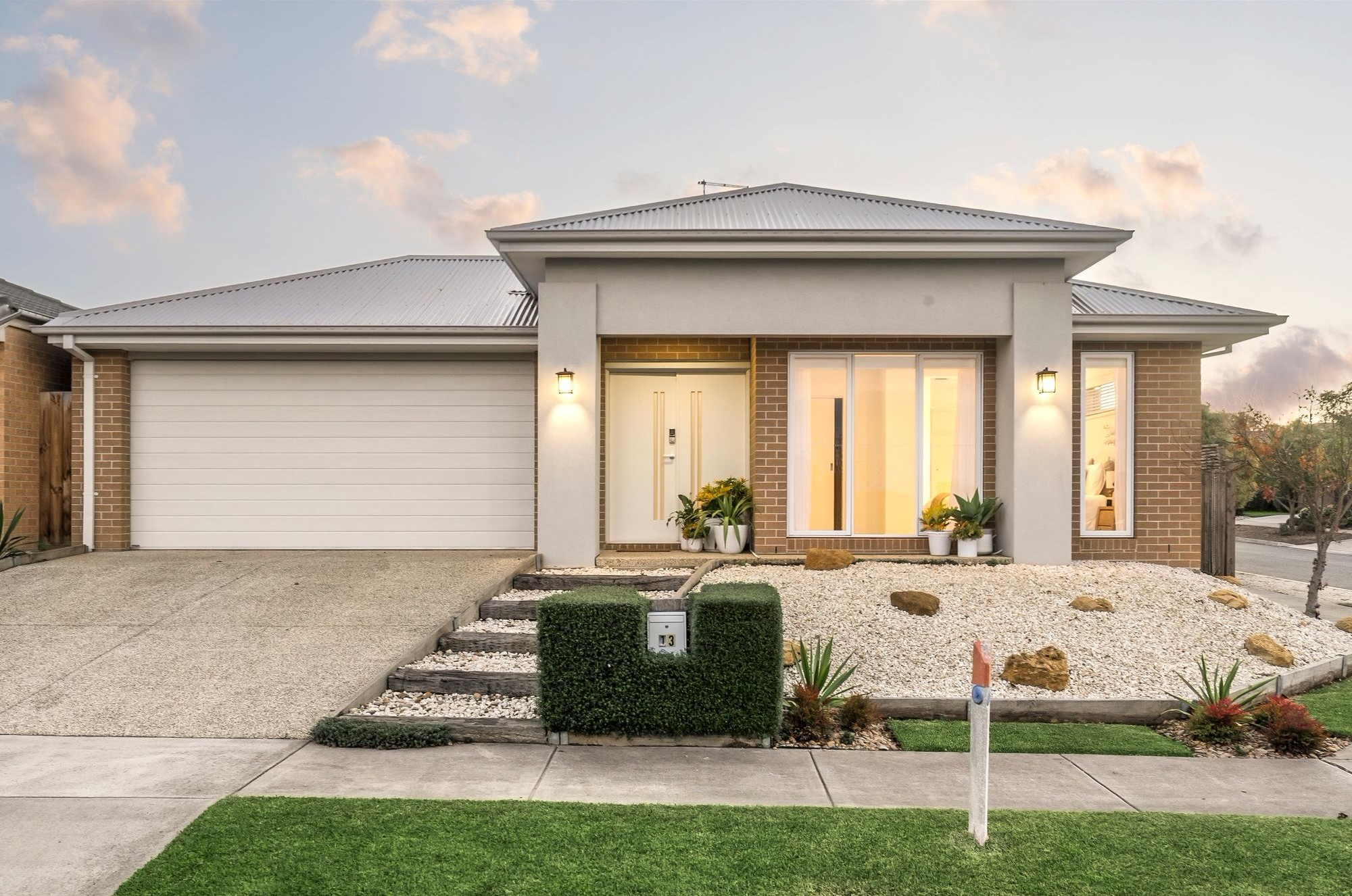 Listing image for 13 Naismith Street, ARMSTRONG CREEK  VIC  3217