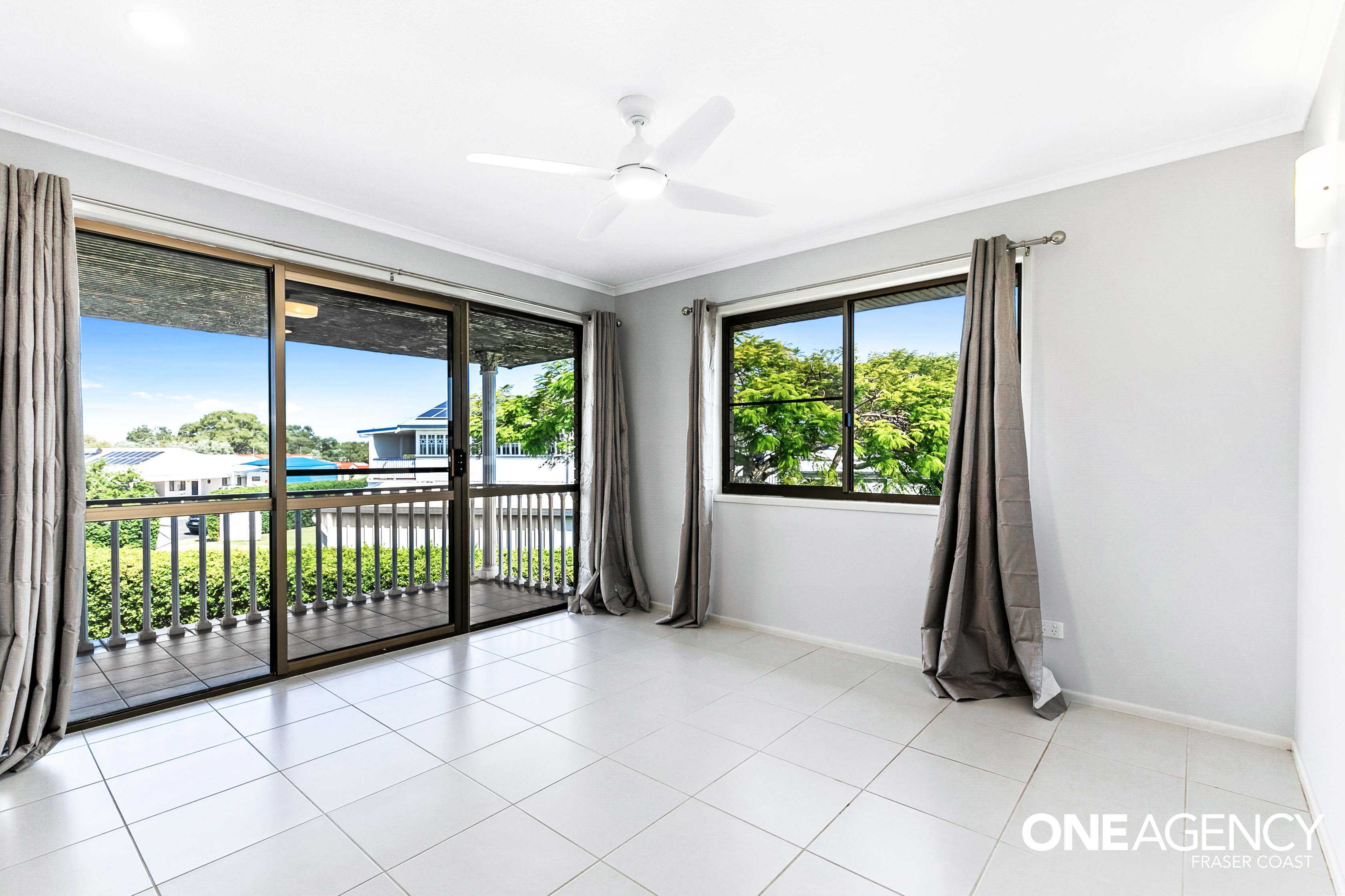 6 / 6 Dayman Street, Urangan