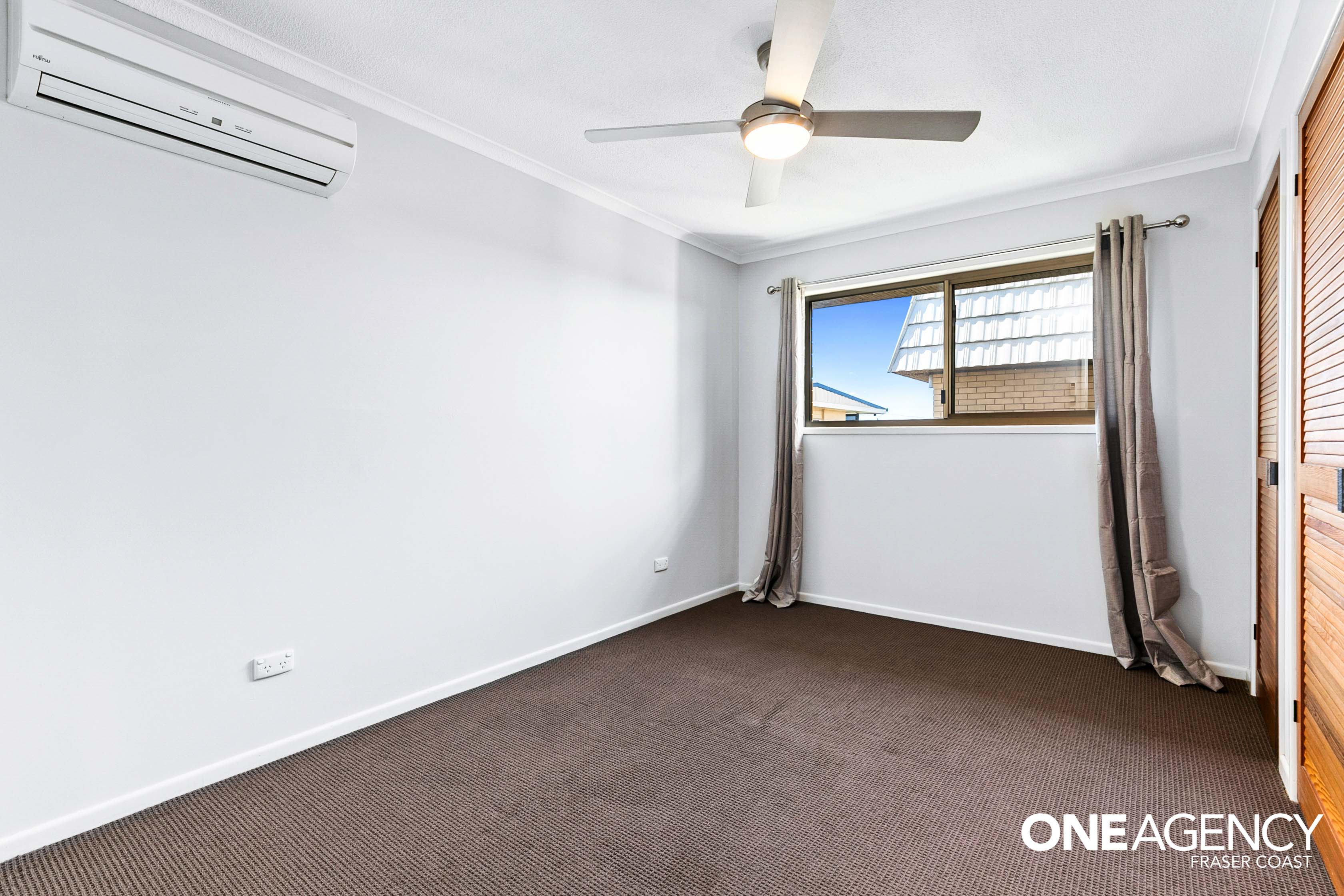 6 / 6 Dayman Street, Urangan