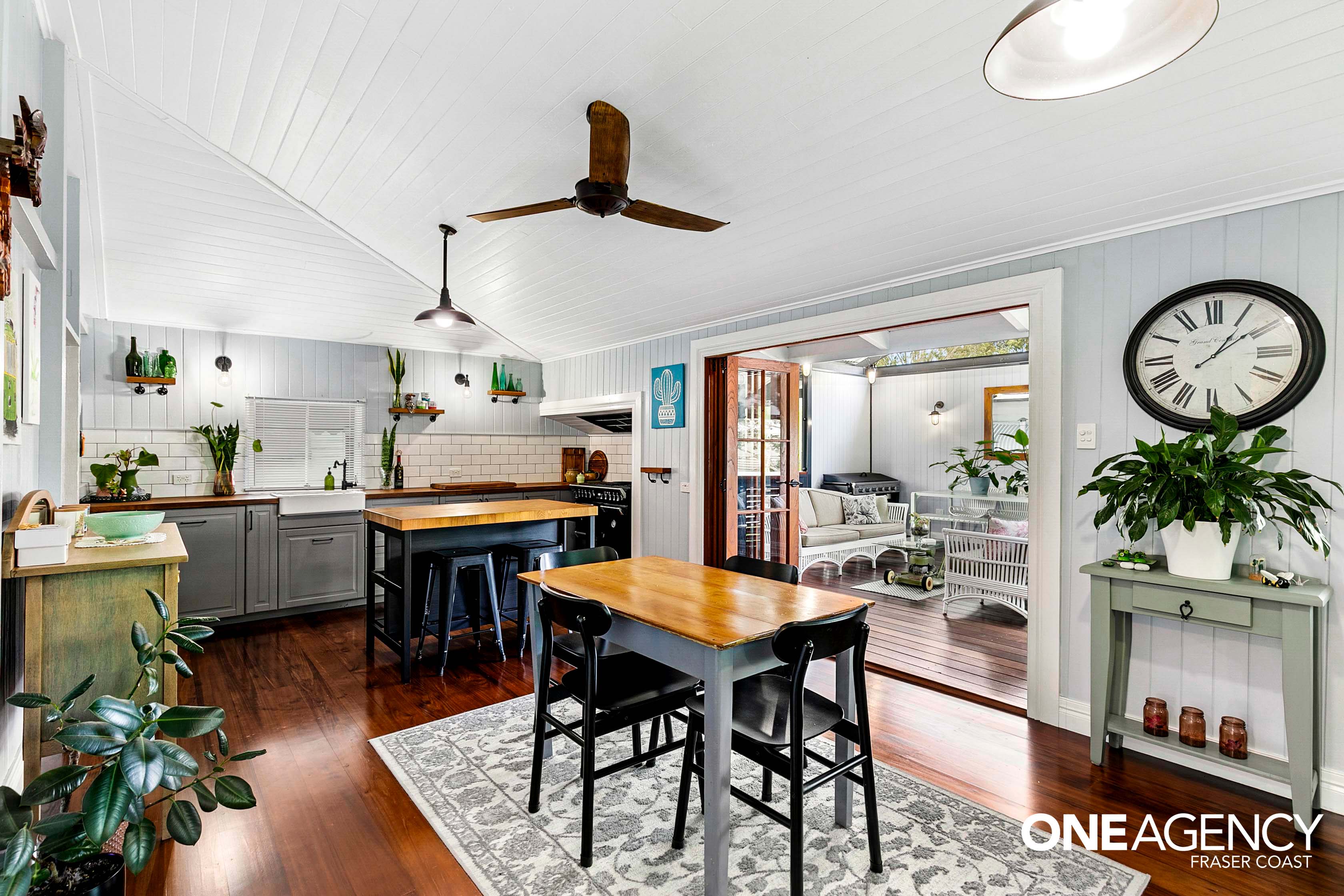 52 Pulgul Street, Urangan