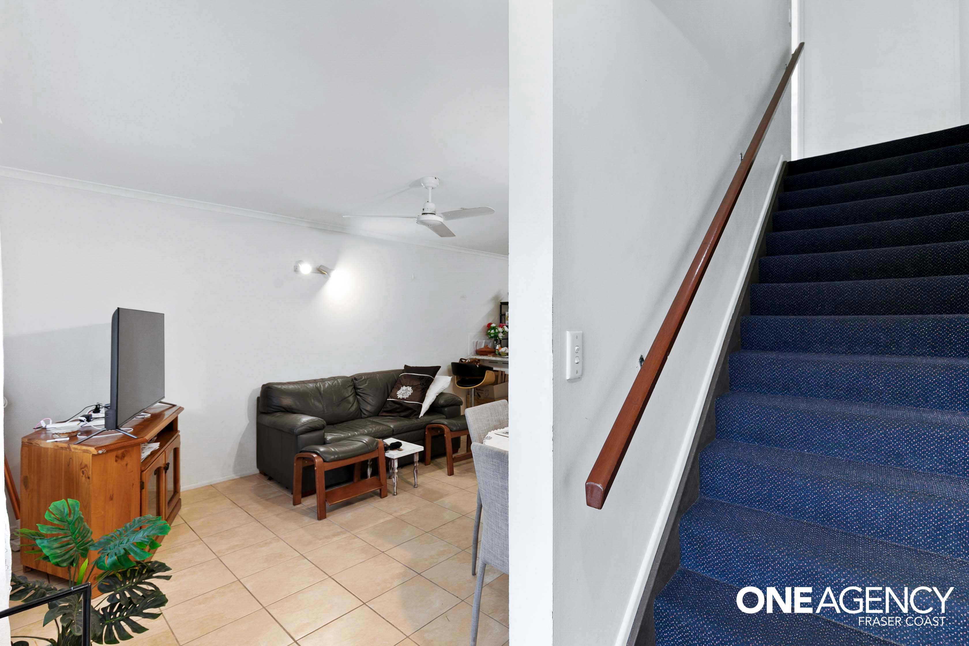 3 / 1 King Street, Urangan