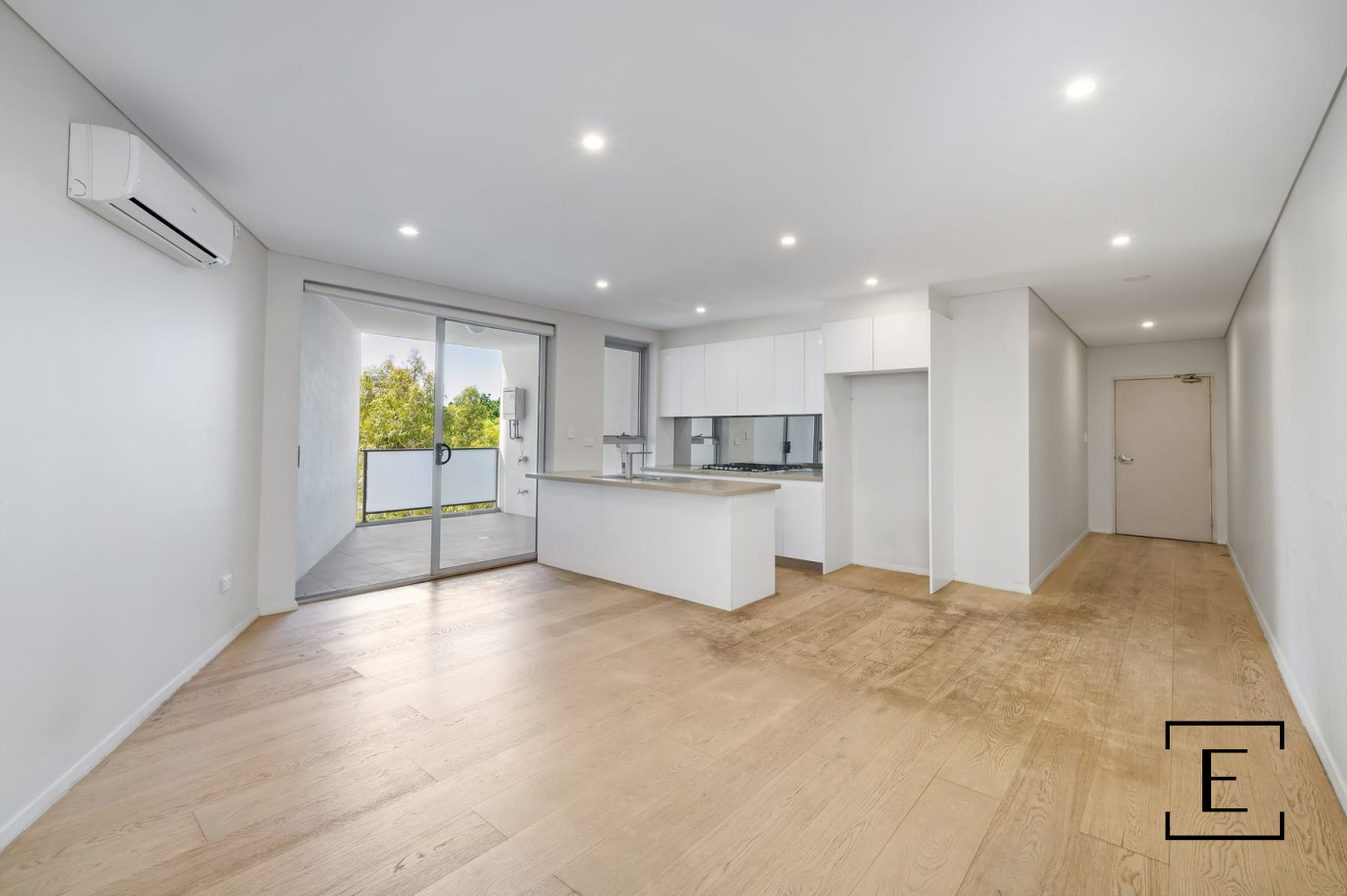 20 / 50 Loftus Crescent, Homebush