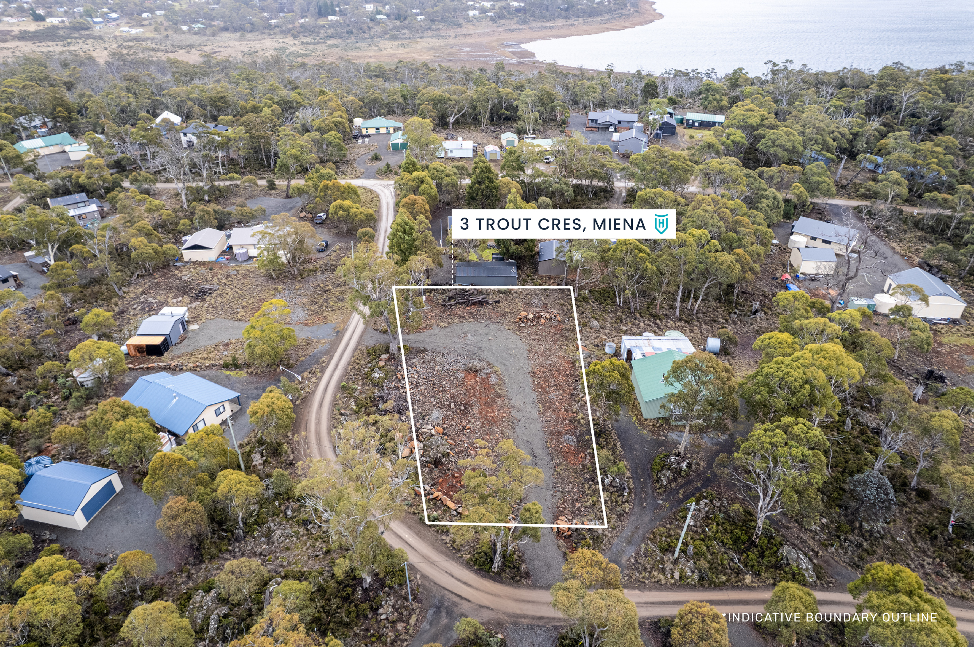 3 Trout Crescent, Miena