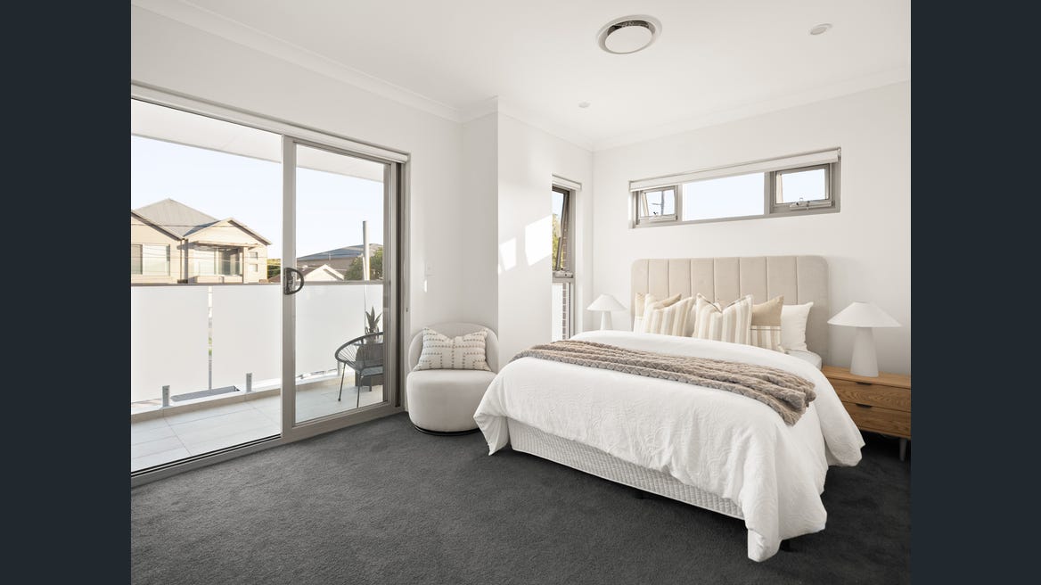 8a Broughton Street - Main View 5