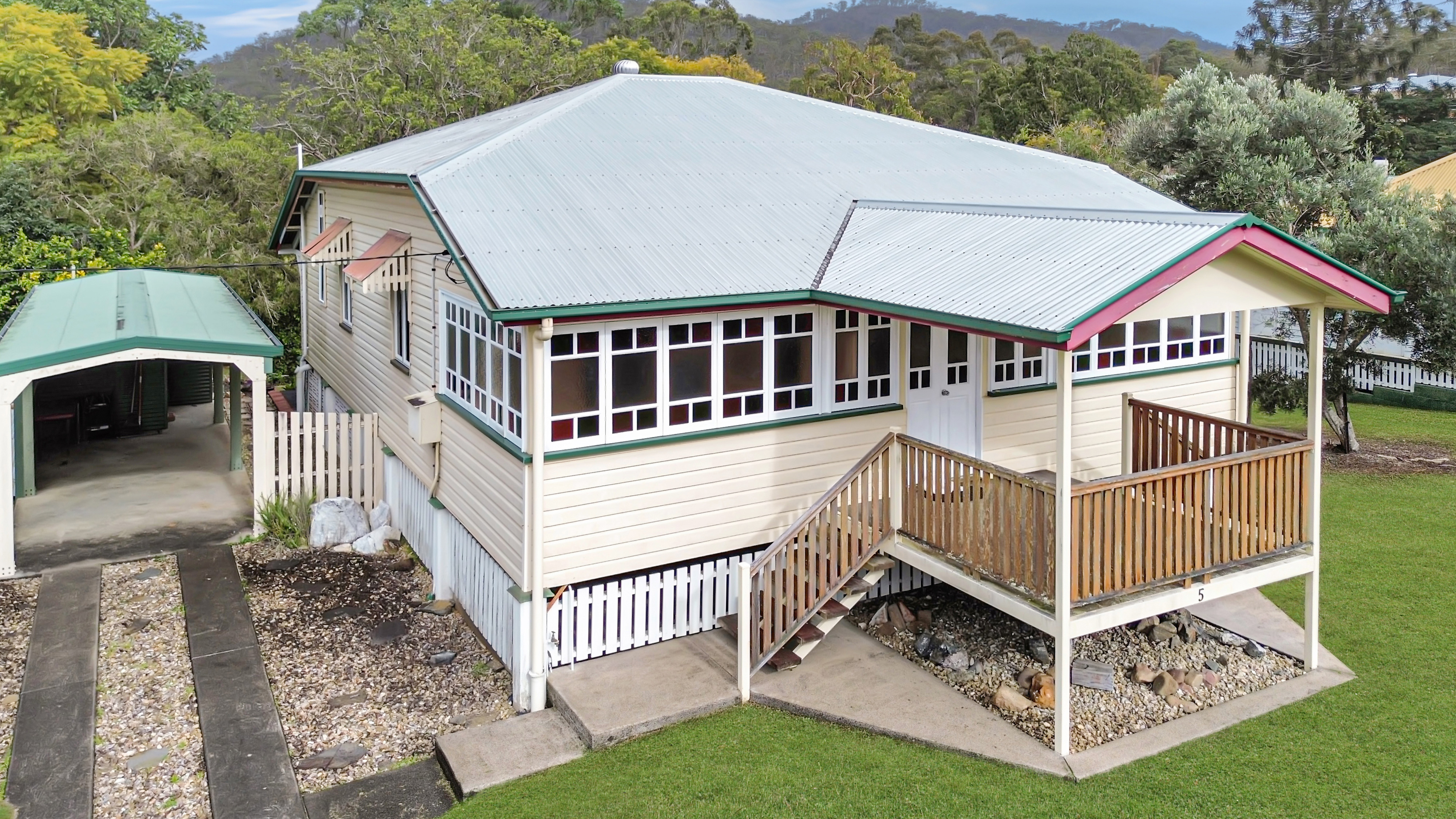 5 Ellie Street, Herberton