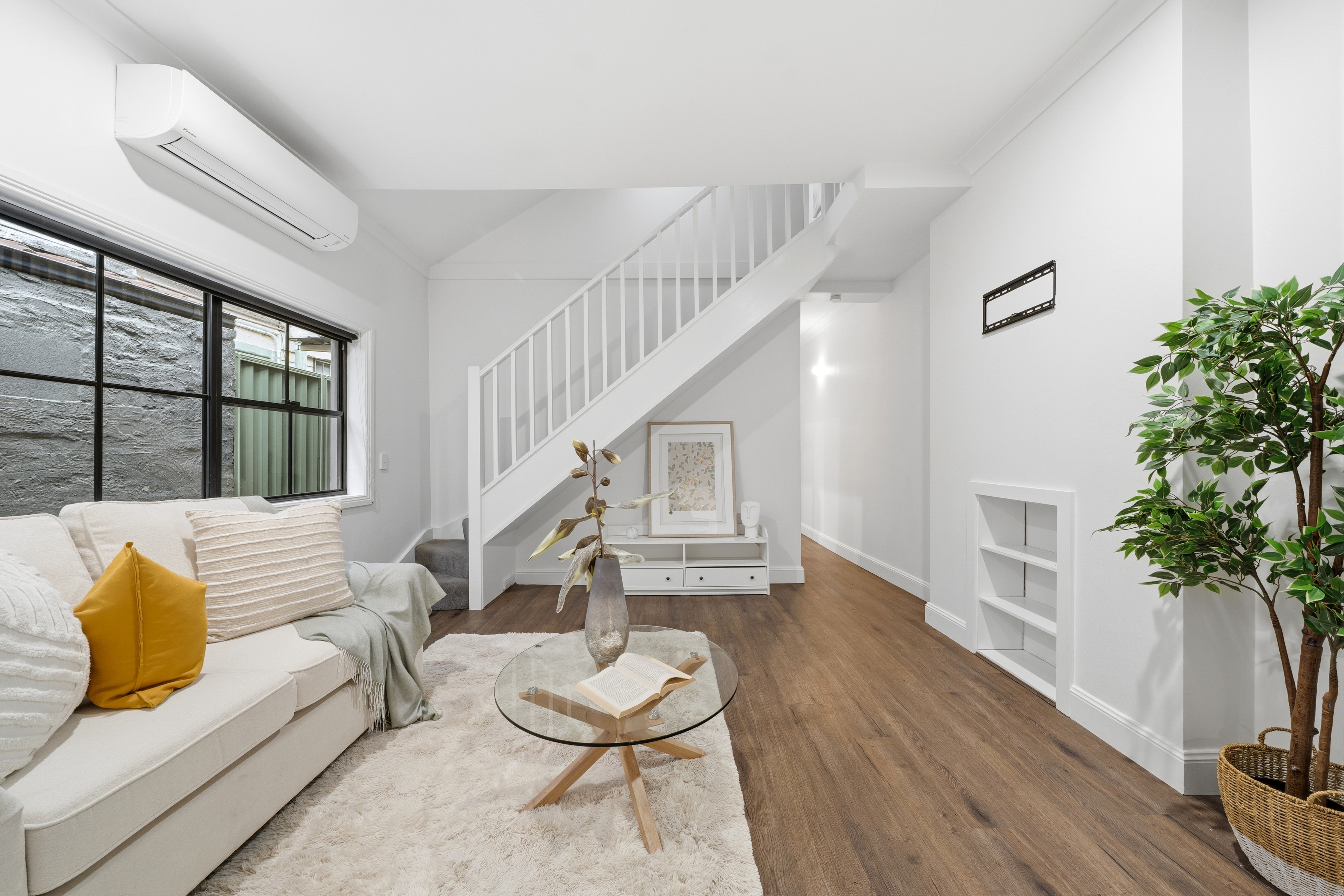 13 Short Street, Enmore