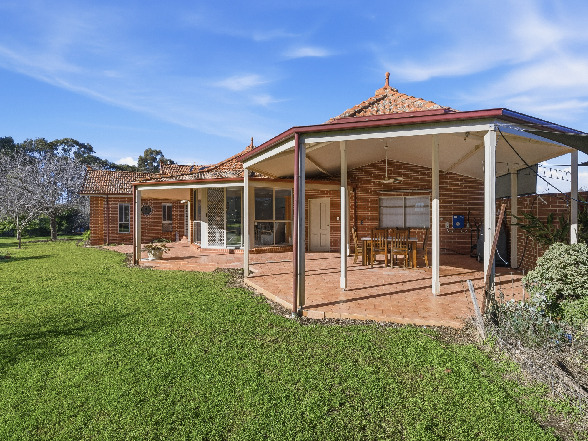 19 Huntingdale Place, Waldara