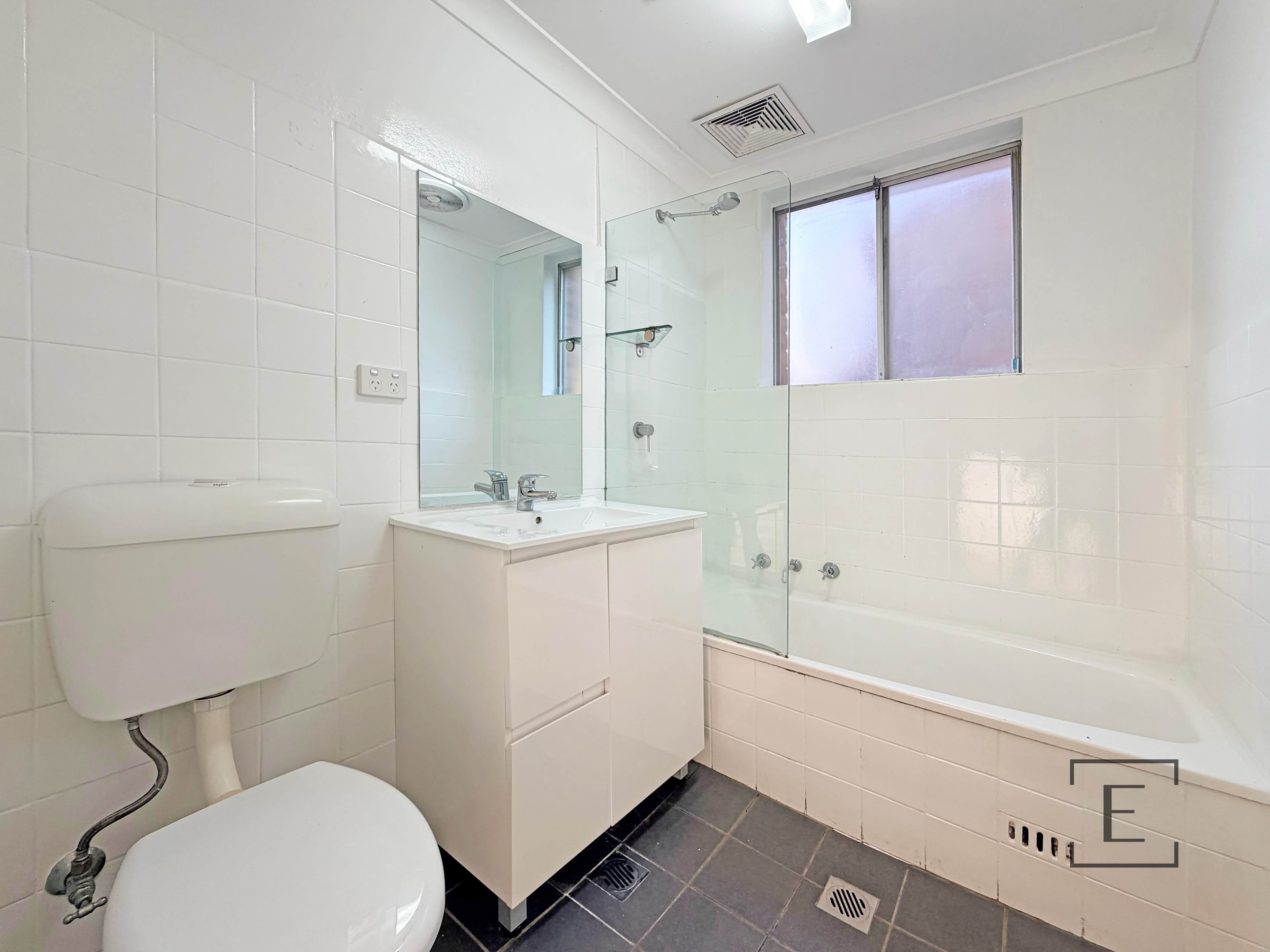 3 / 30 Hampstead Road, Homebush West