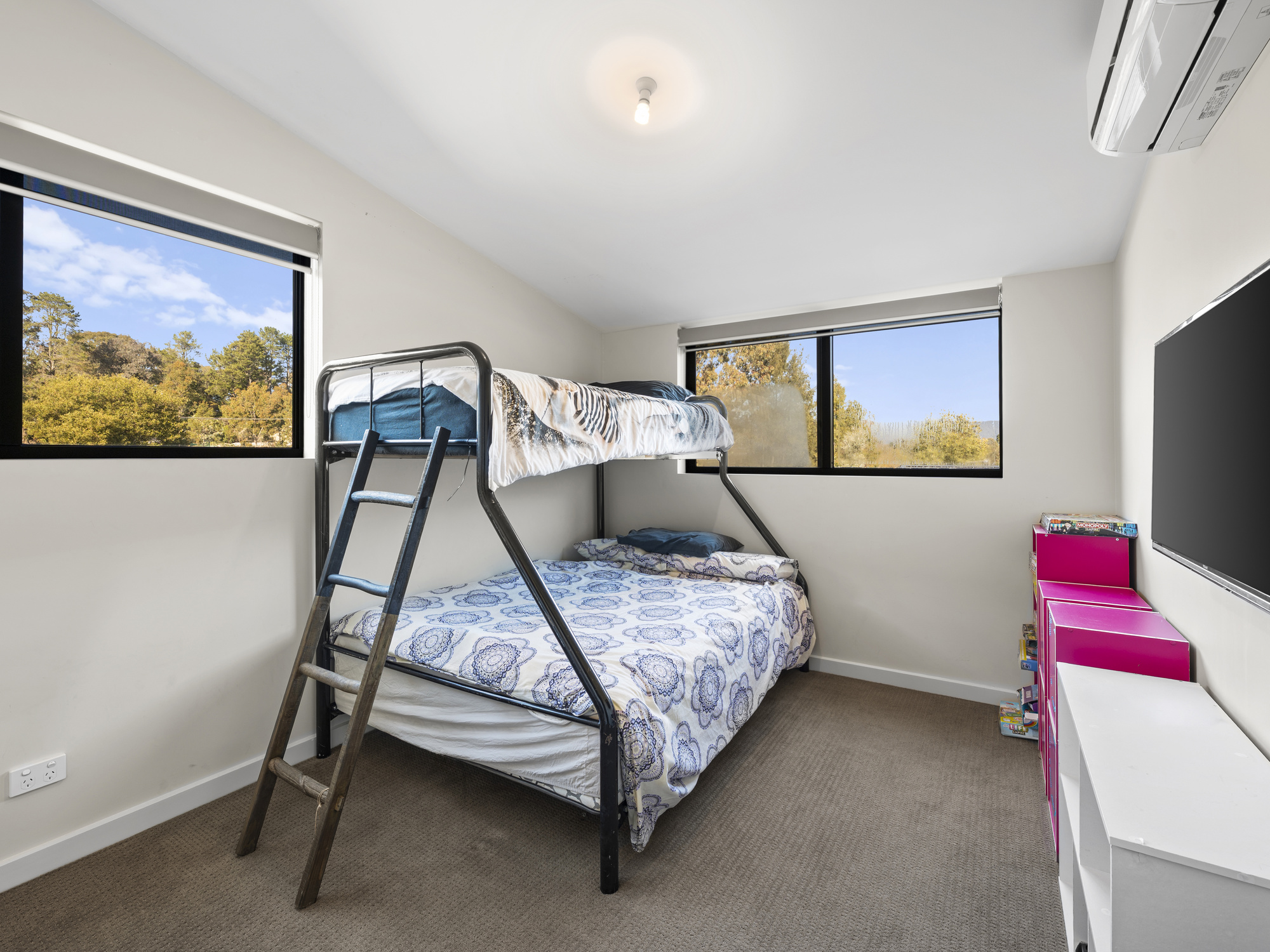 8 Village Way, Macs Cove