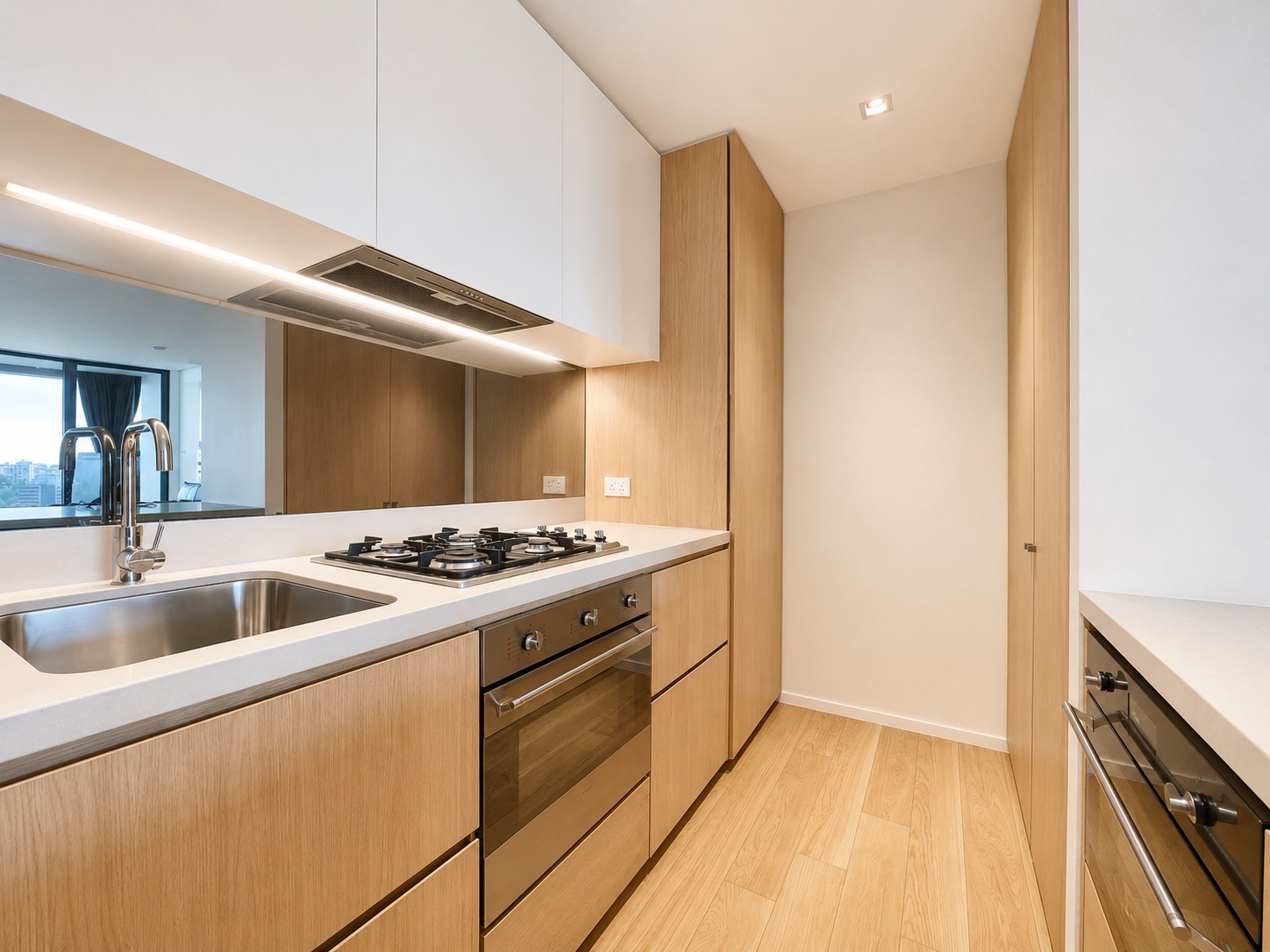2609 / 3 Carlton Street - Lightbox View 5