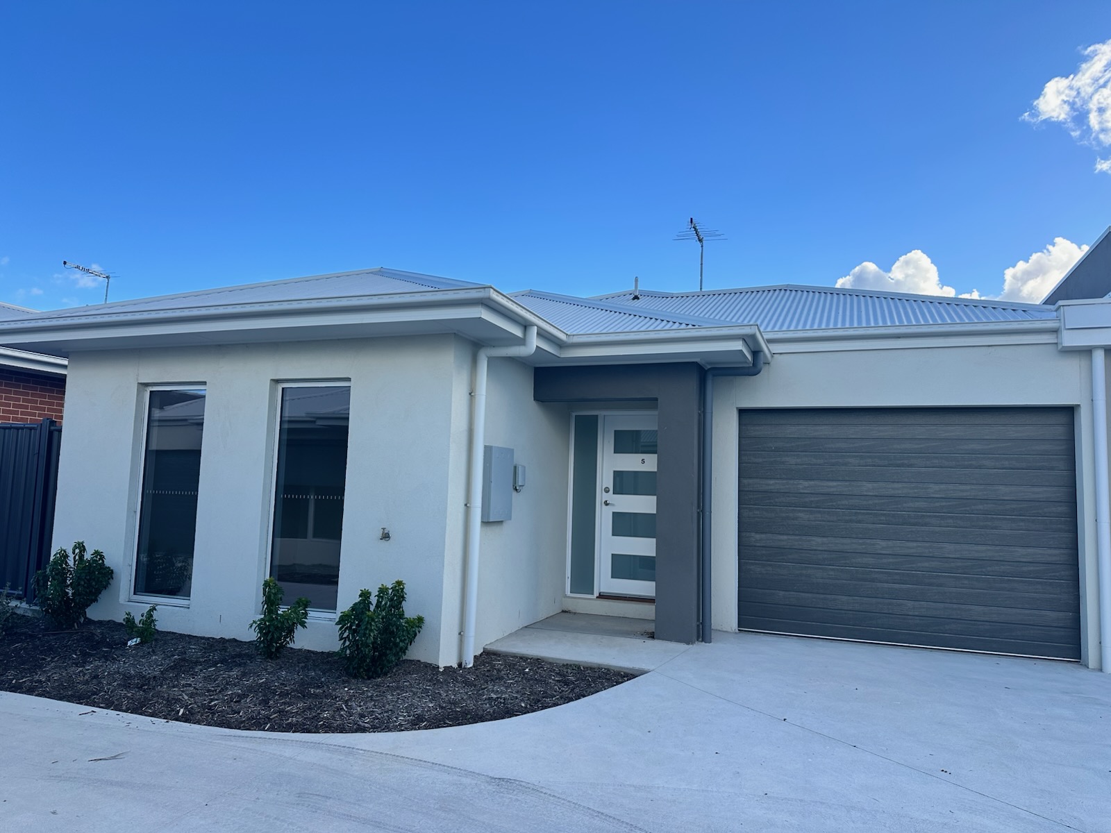 5 / 36 Sarakos Circuit, Wangaratta