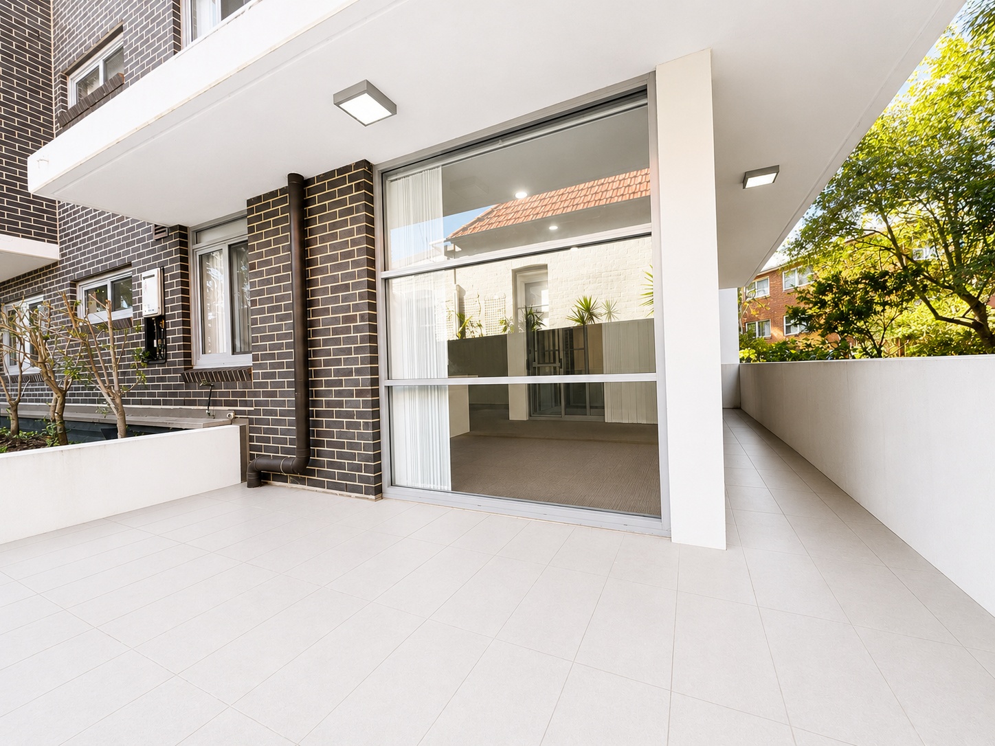 1 / 3 Stanley Street - Lightbox View 15