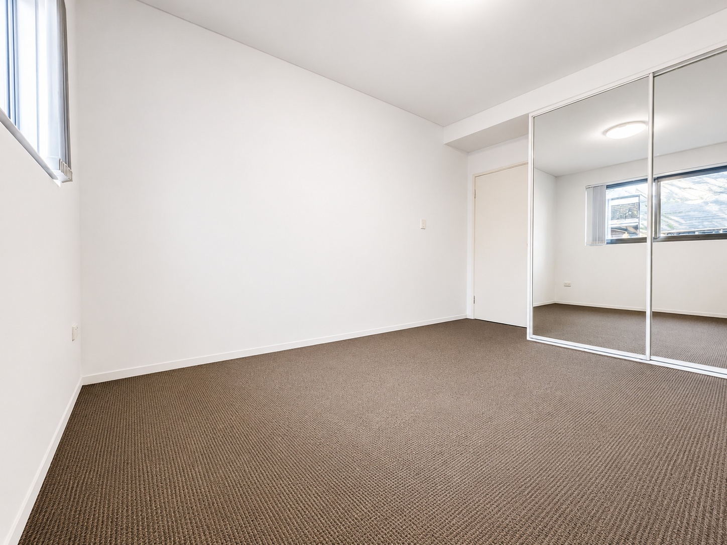 1 / 3 Stanley Street - Lightbox View 9