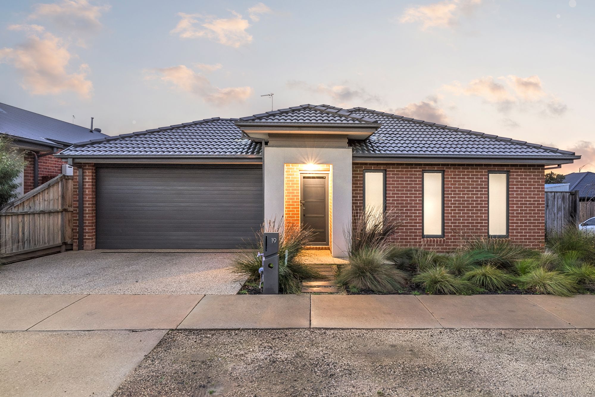 Listing image for 19 Barbra Drive, CHARLEMONT  VIC  3217