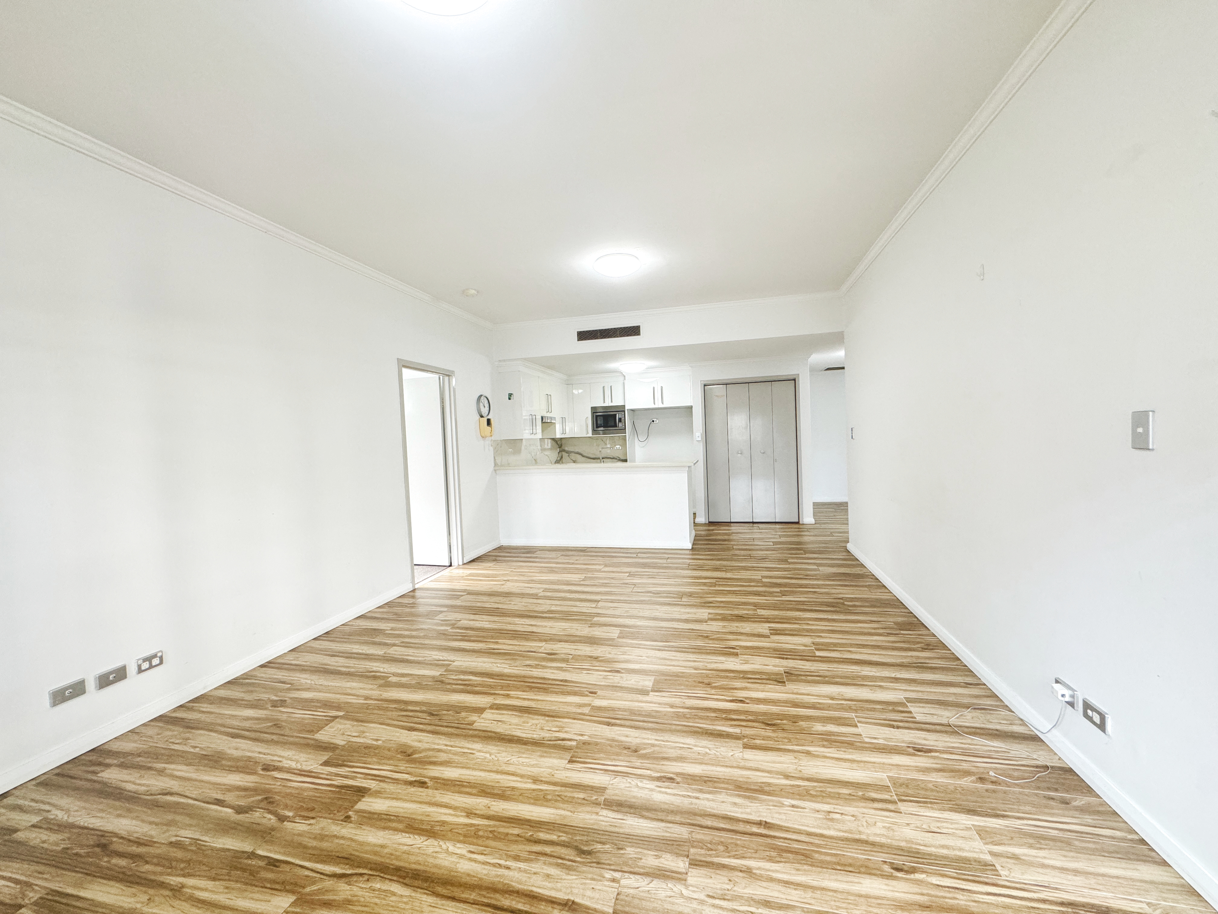 77 / 15 Potter Street - Main View 1