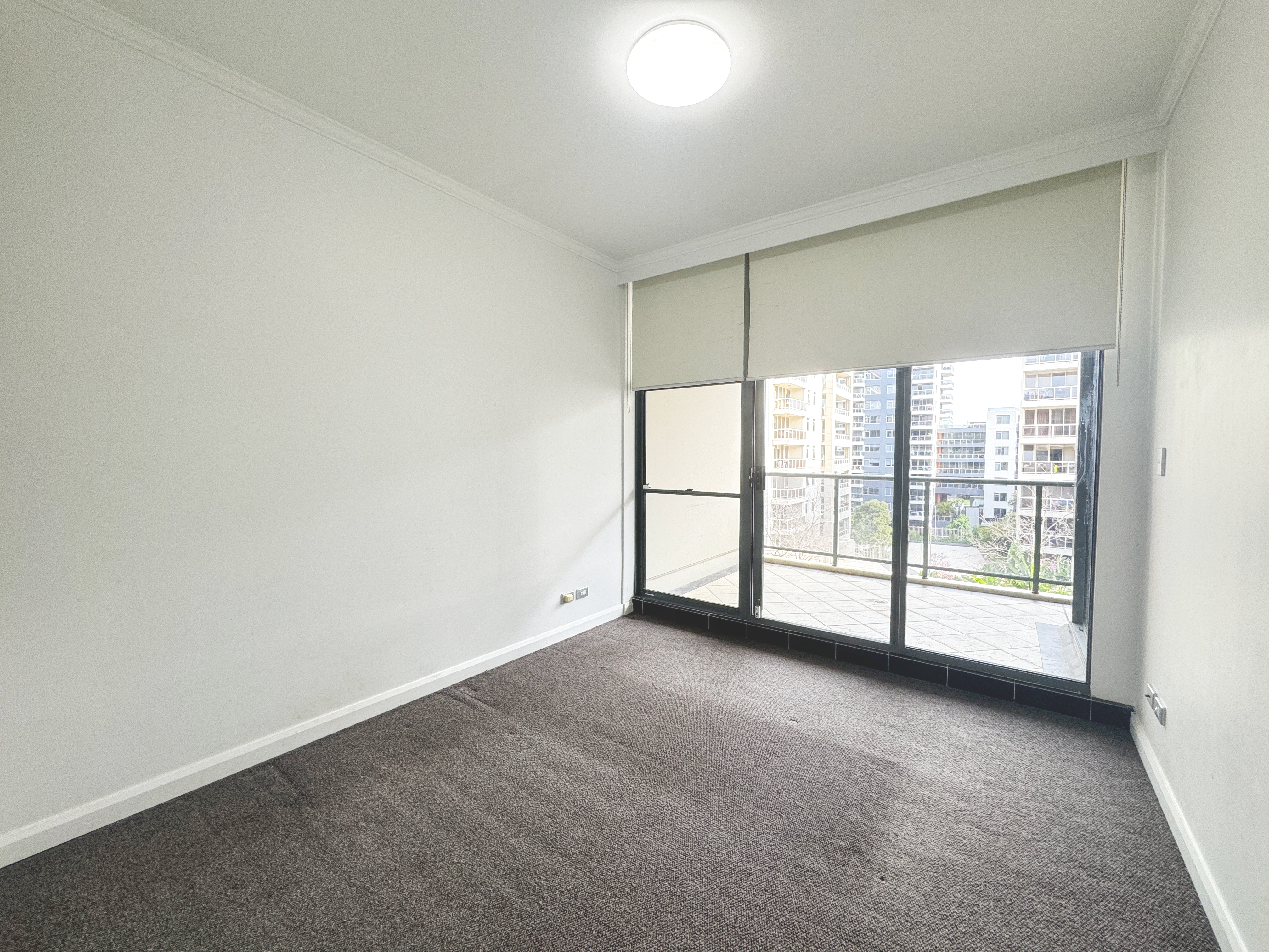 77 / 15 Potter Street - Main View 8