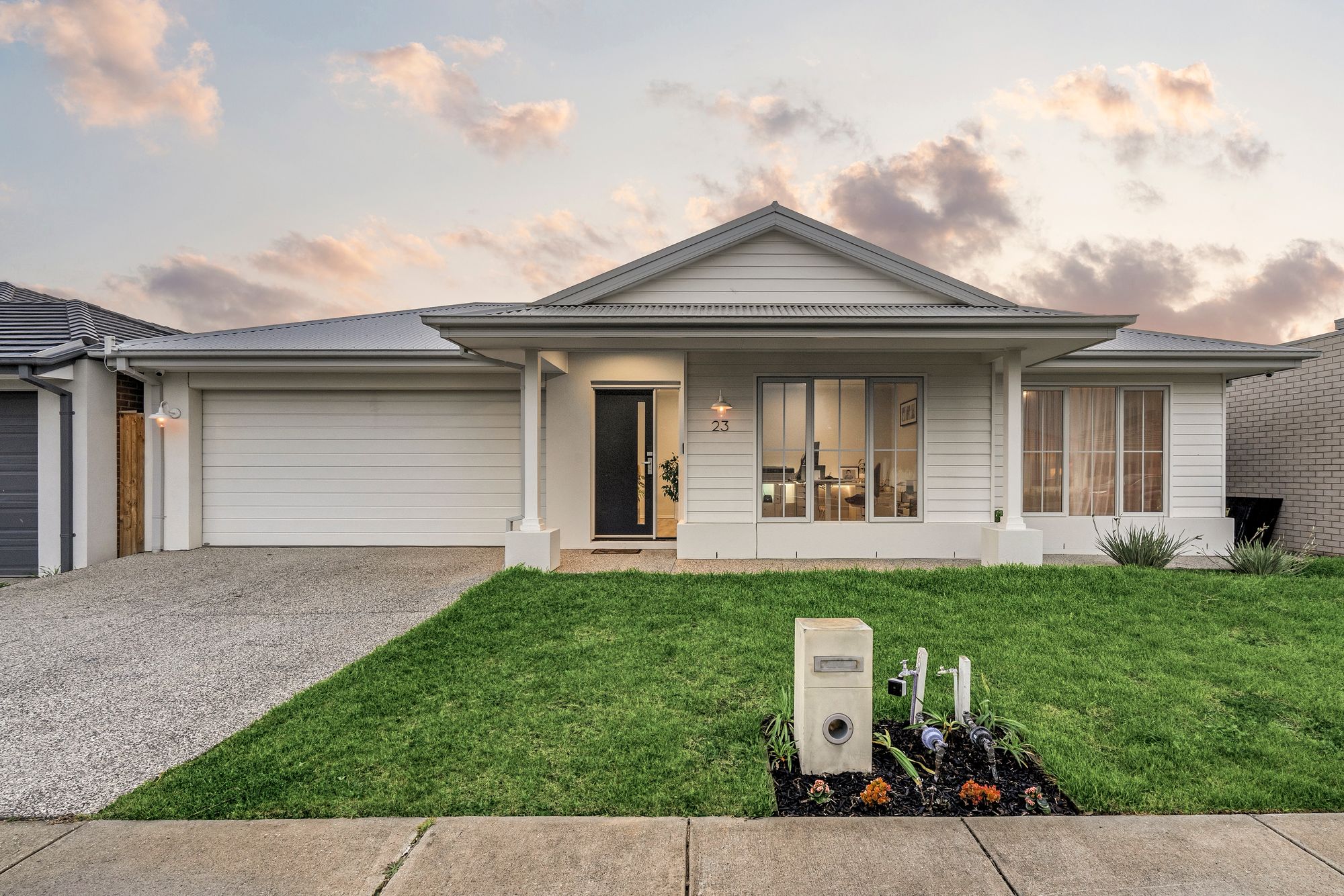 Listing image for 23 Honeyeater Way, MOUNT DUNEED  VIC  3217