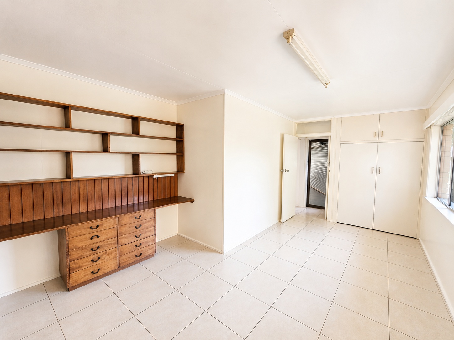 10-12 Crouch Avenue, Atherton