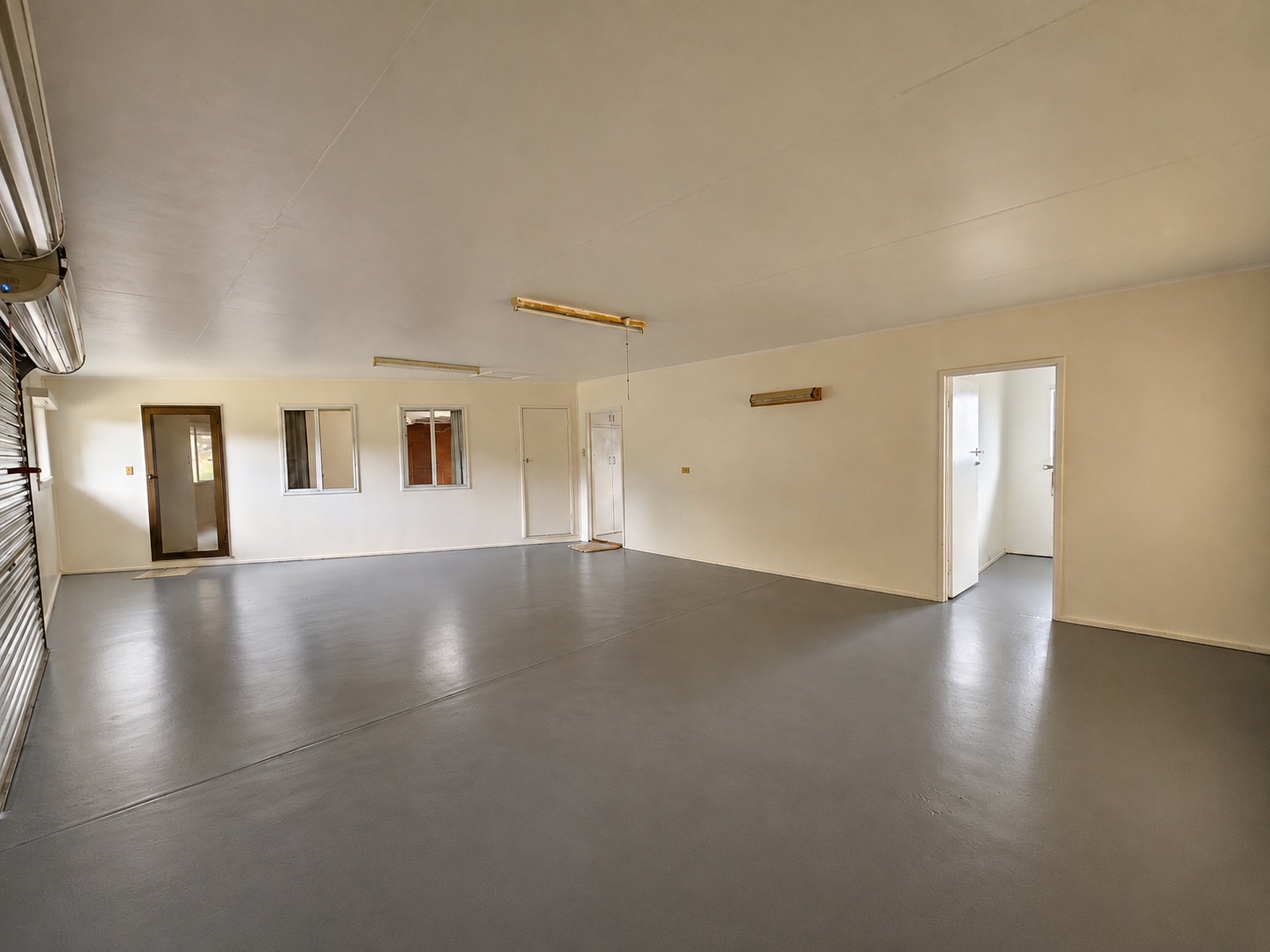 10-12 Crouch Avenue, Atherton