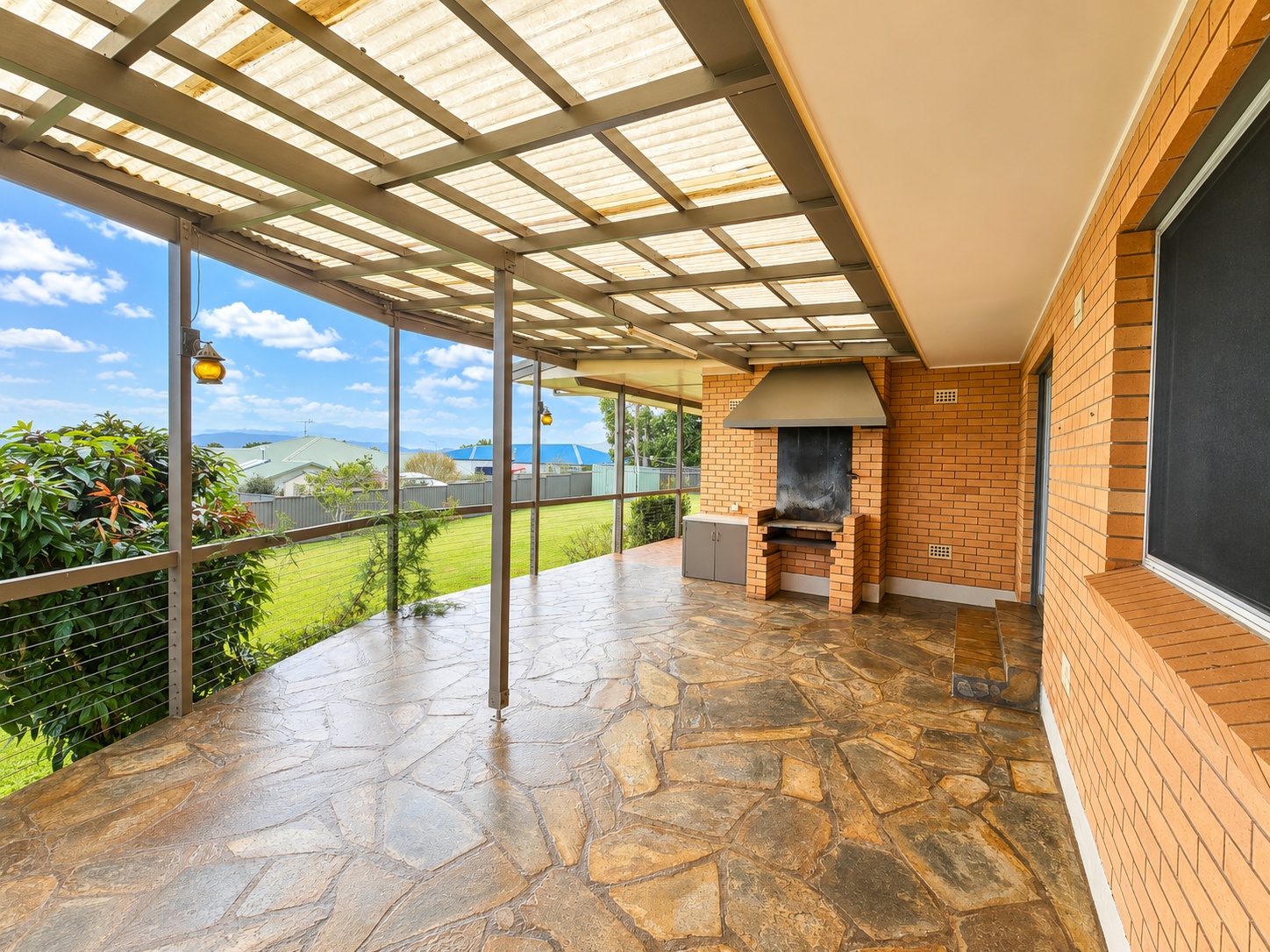 10-12 Crouch Avenue, Atherton