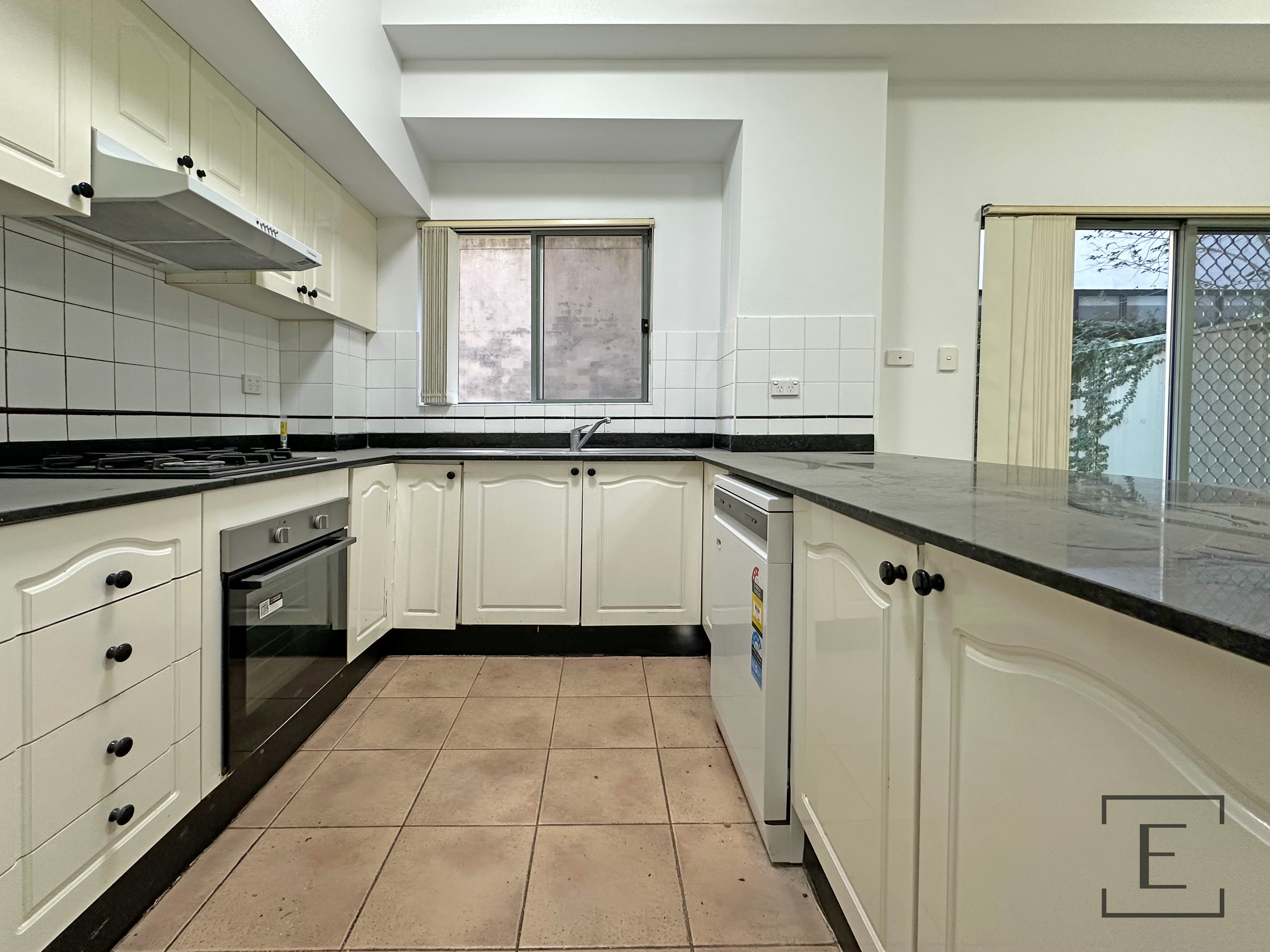 11 / 28A Belmore Street, Burwood