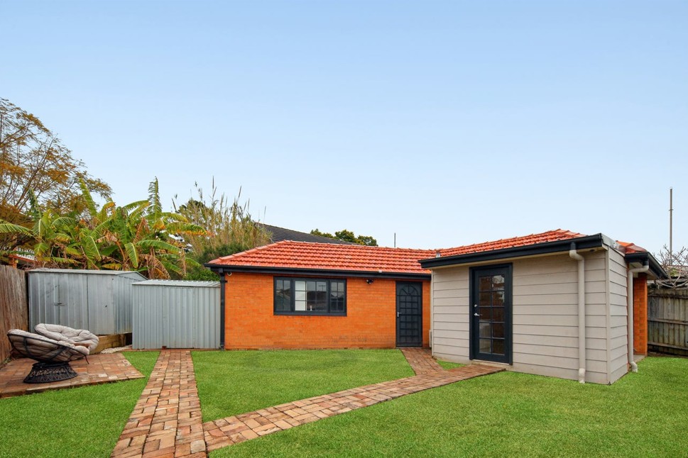 174 Croydon Road, Croydon