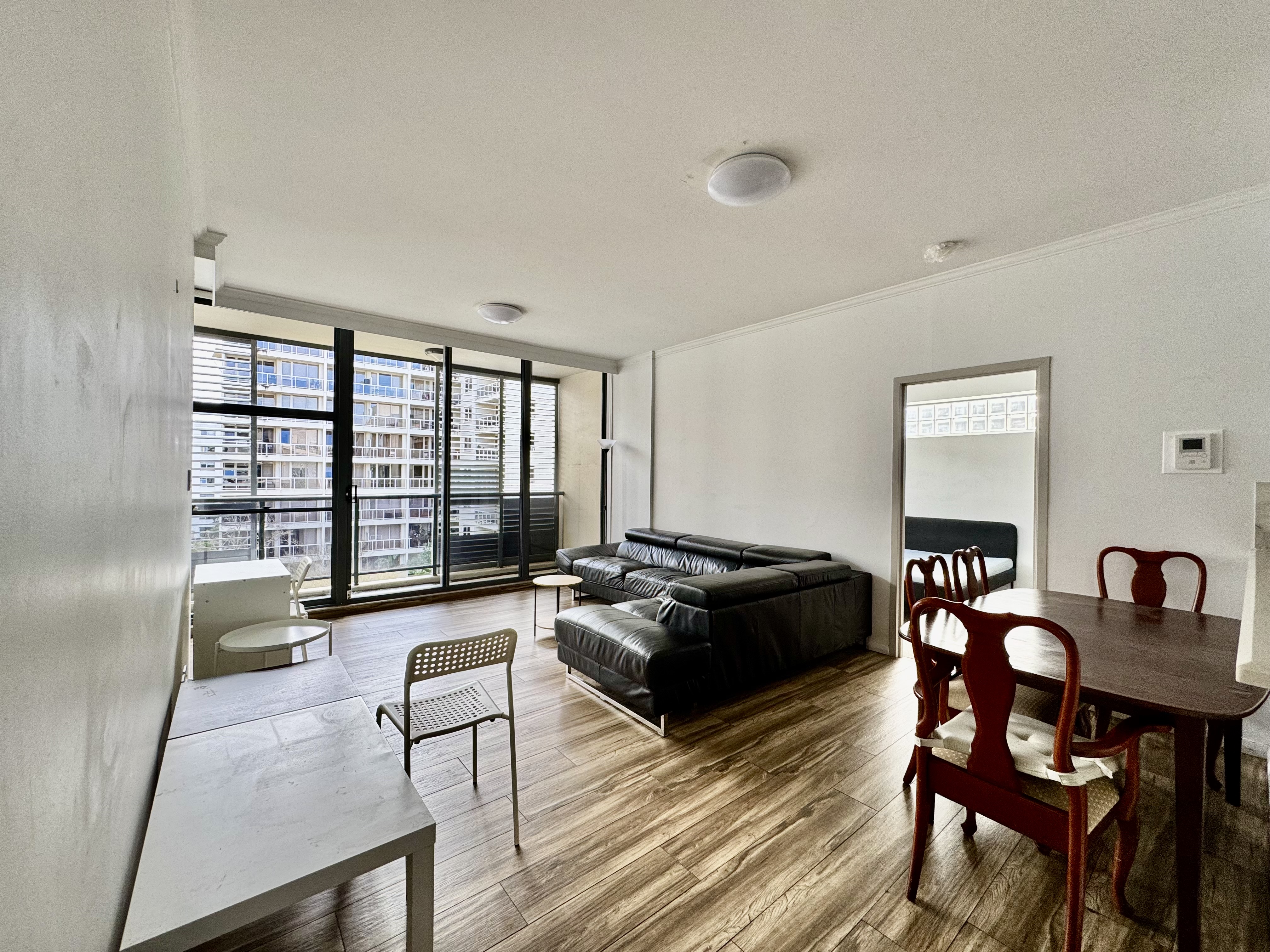77 / 15 Potter Street - Main View 8