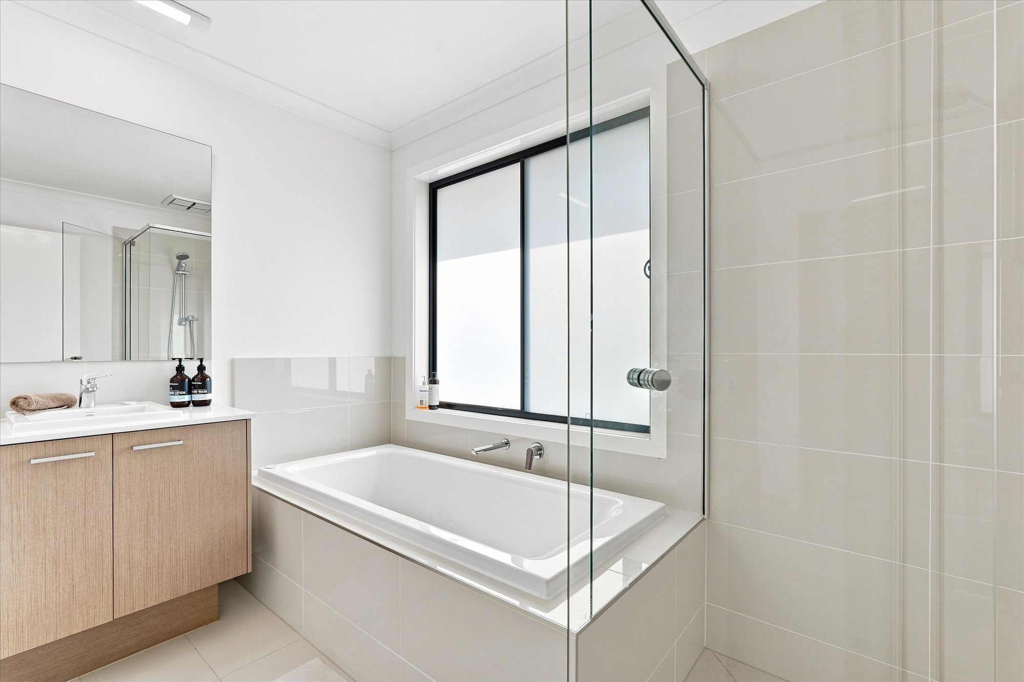 2A UPTON STREET, Altona