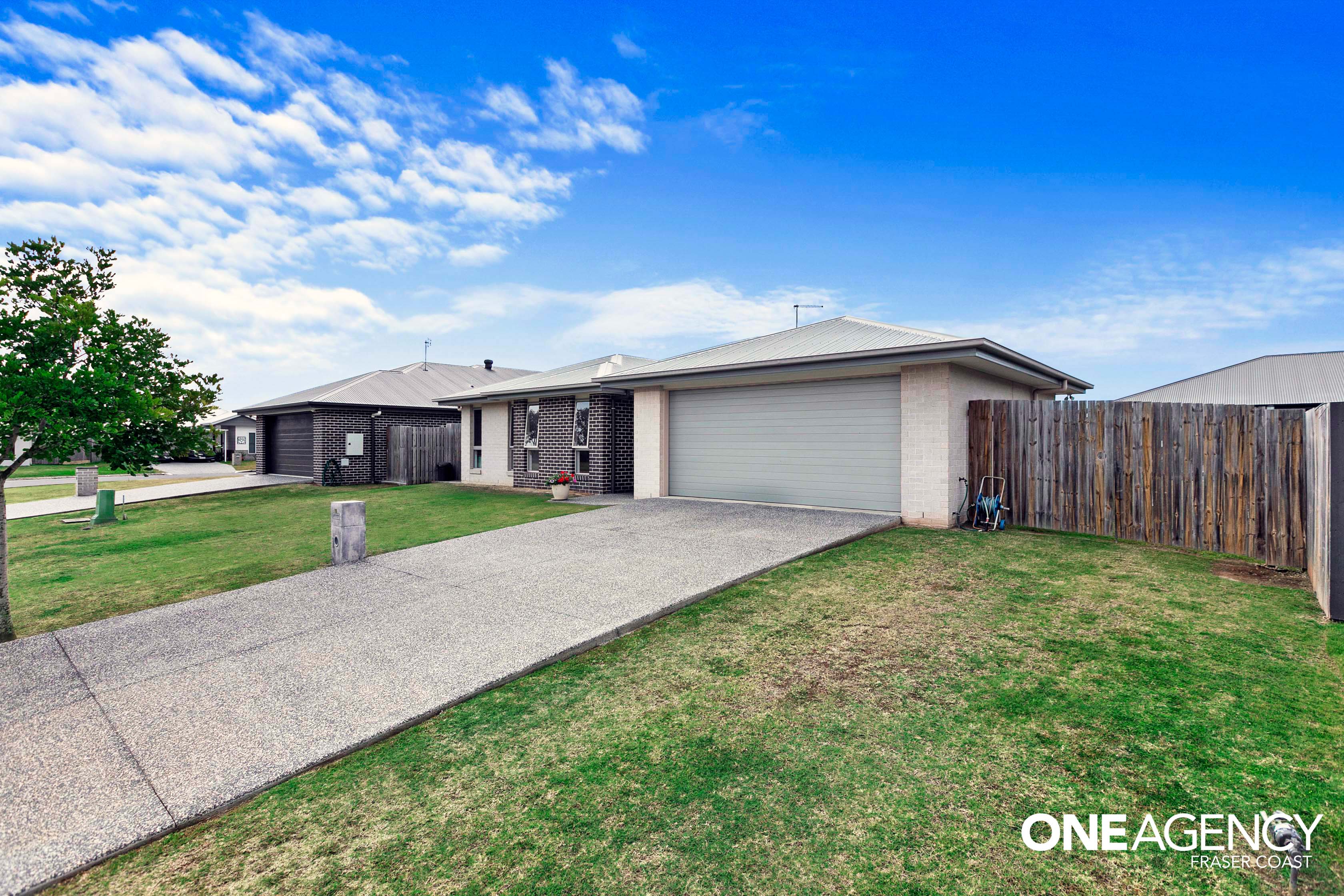 15 Sailaway Circuit, Eli Waters