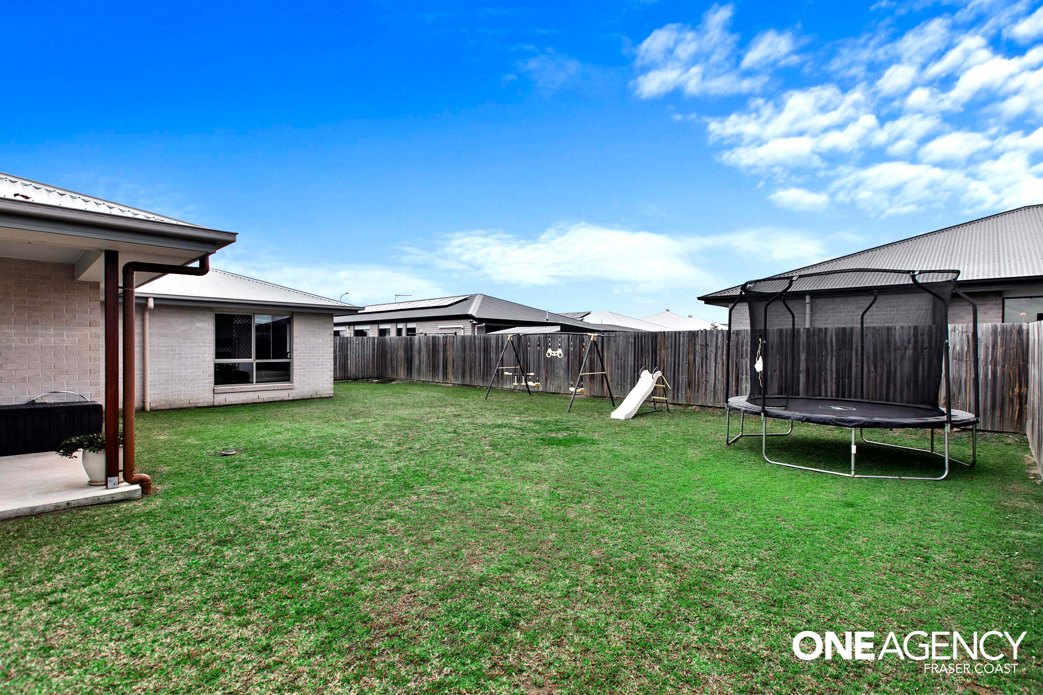 15 Sailaway Circuit, Eli Waters