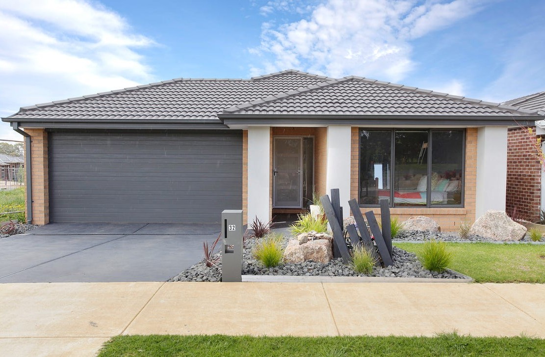 Listing image for 32 Noosa Circuit, ARMSTRONG CREEK  VIC  3217