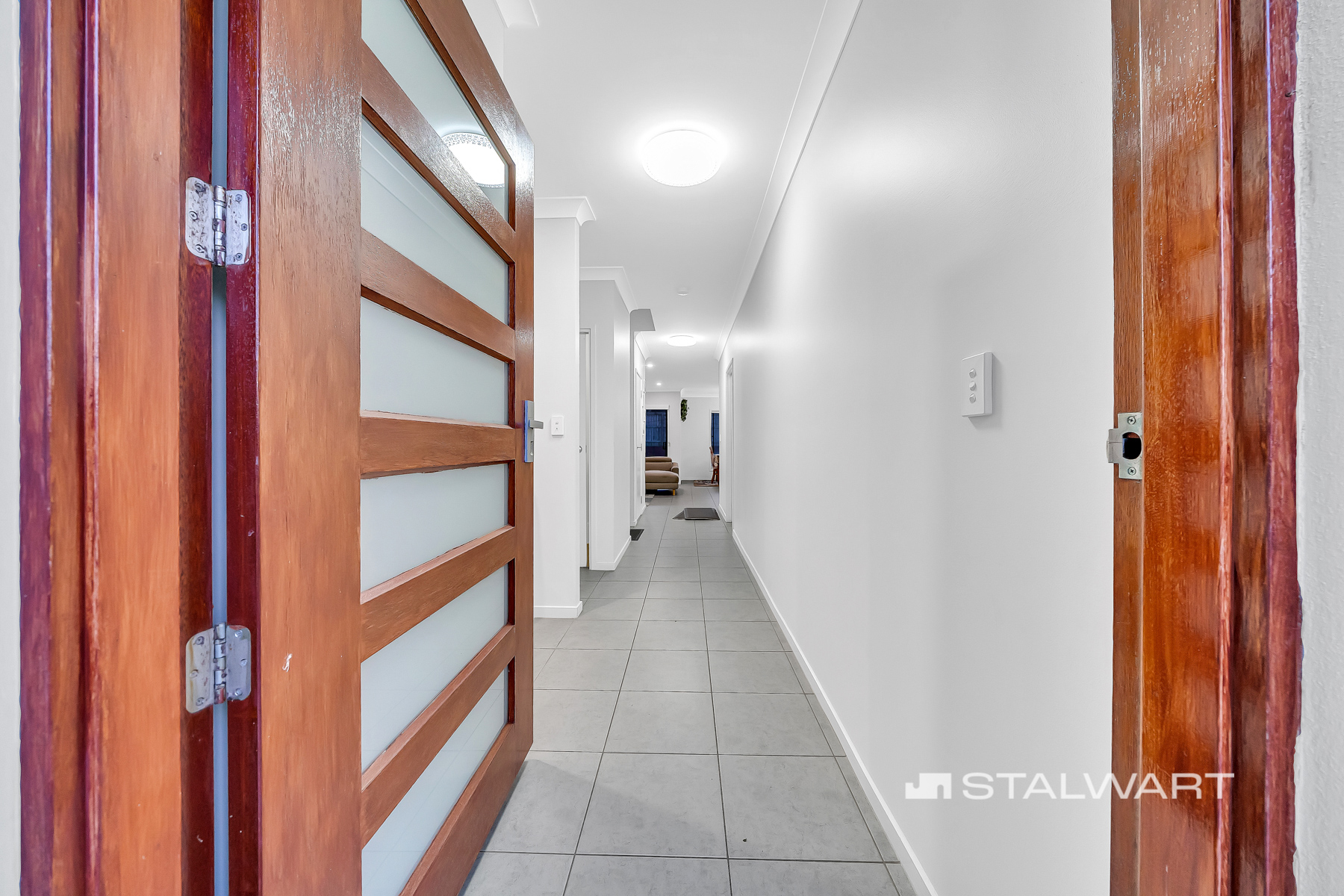 38 Palatial Crescent, GRIFFIN, Griffin - Thumbnail 3