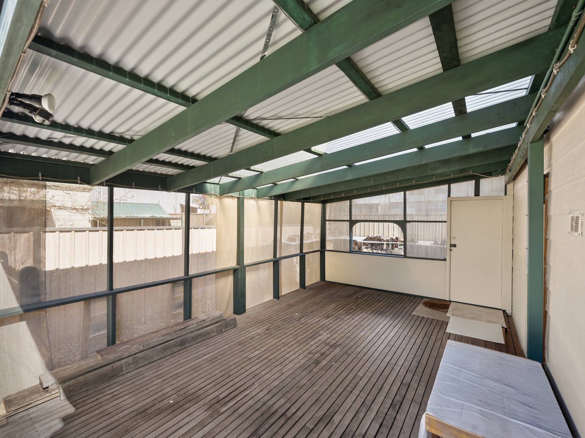 Unit 4 / 5-7 The Parade, Mansfield