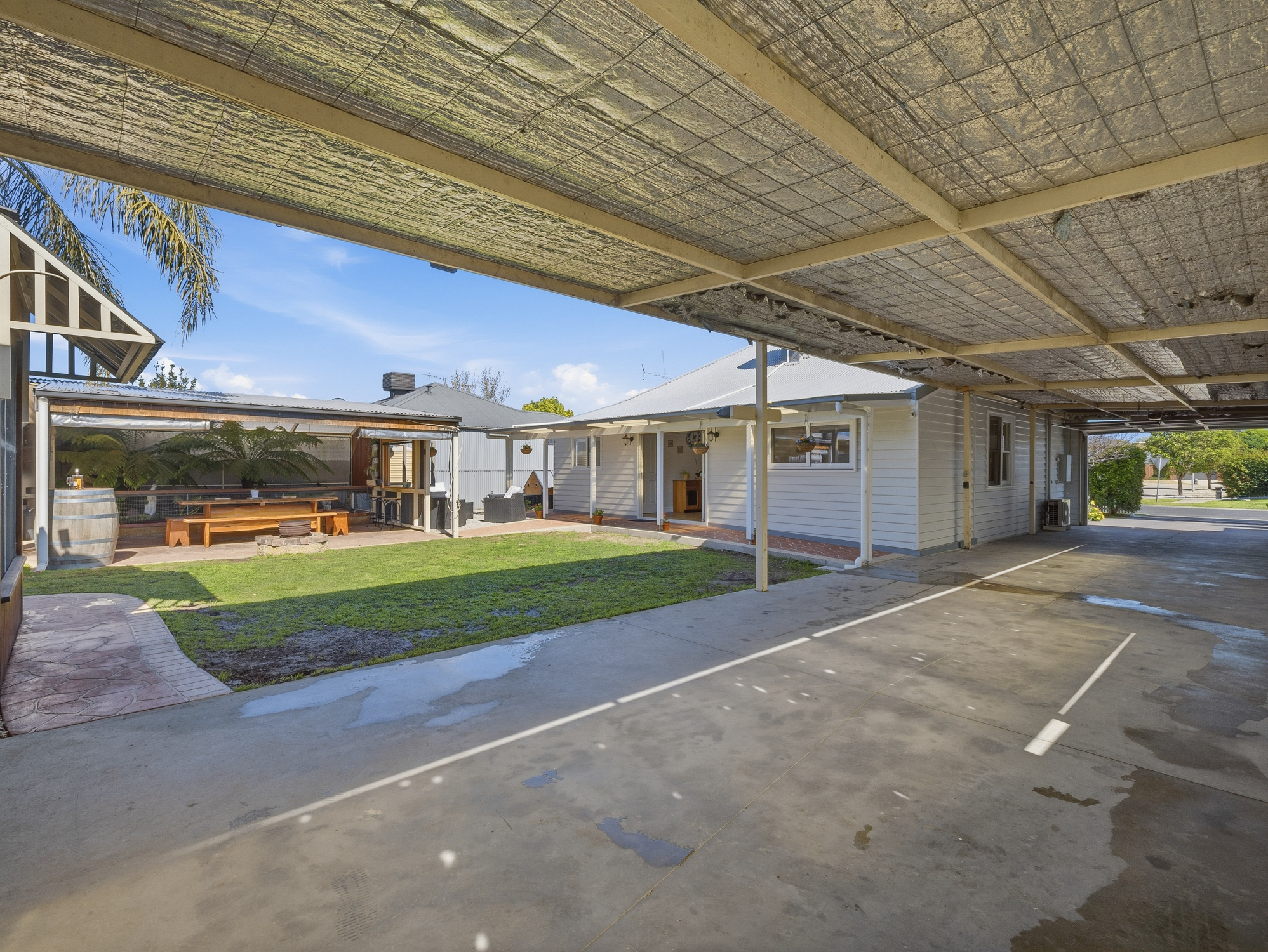13 Younger Street, Wangaratta