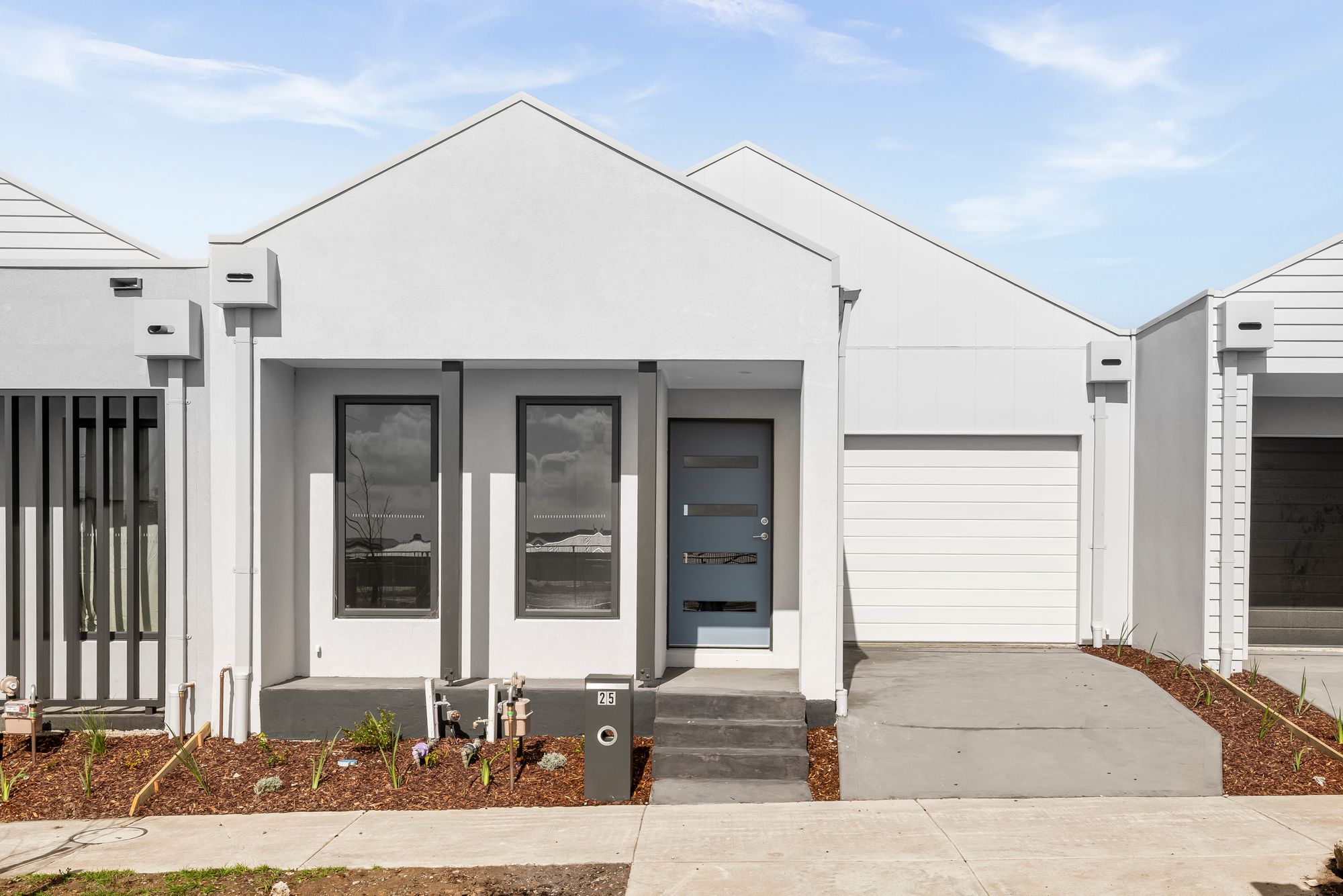 Listing image for 25 Berkeley Drive, ARMSTRONG CREEK  VIC  3217